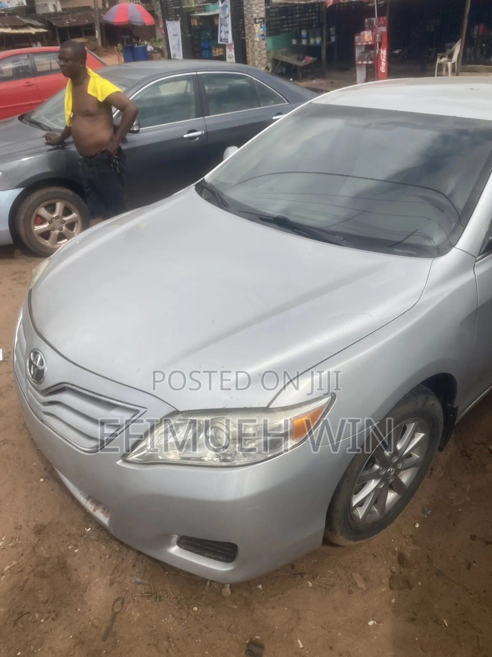 Toyota Camry LE 4dr Sedan (2.5L 4cyl 6AM) 2010 Silver