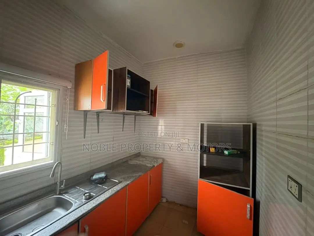 2bdrm Apartment in Wuse 2 for rent