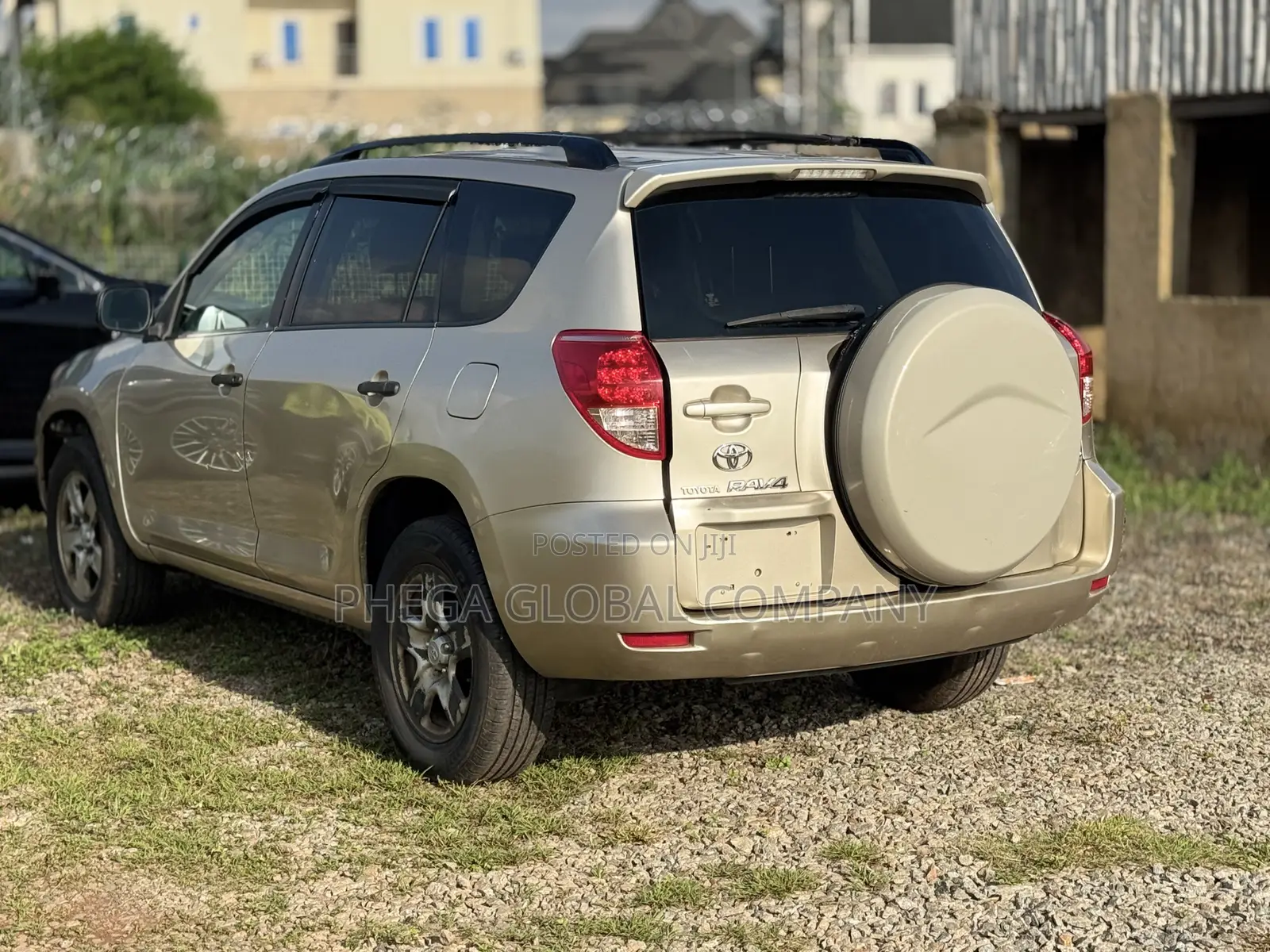 Toyota RAV4 200 4X4 Automatic 2008 Gold
