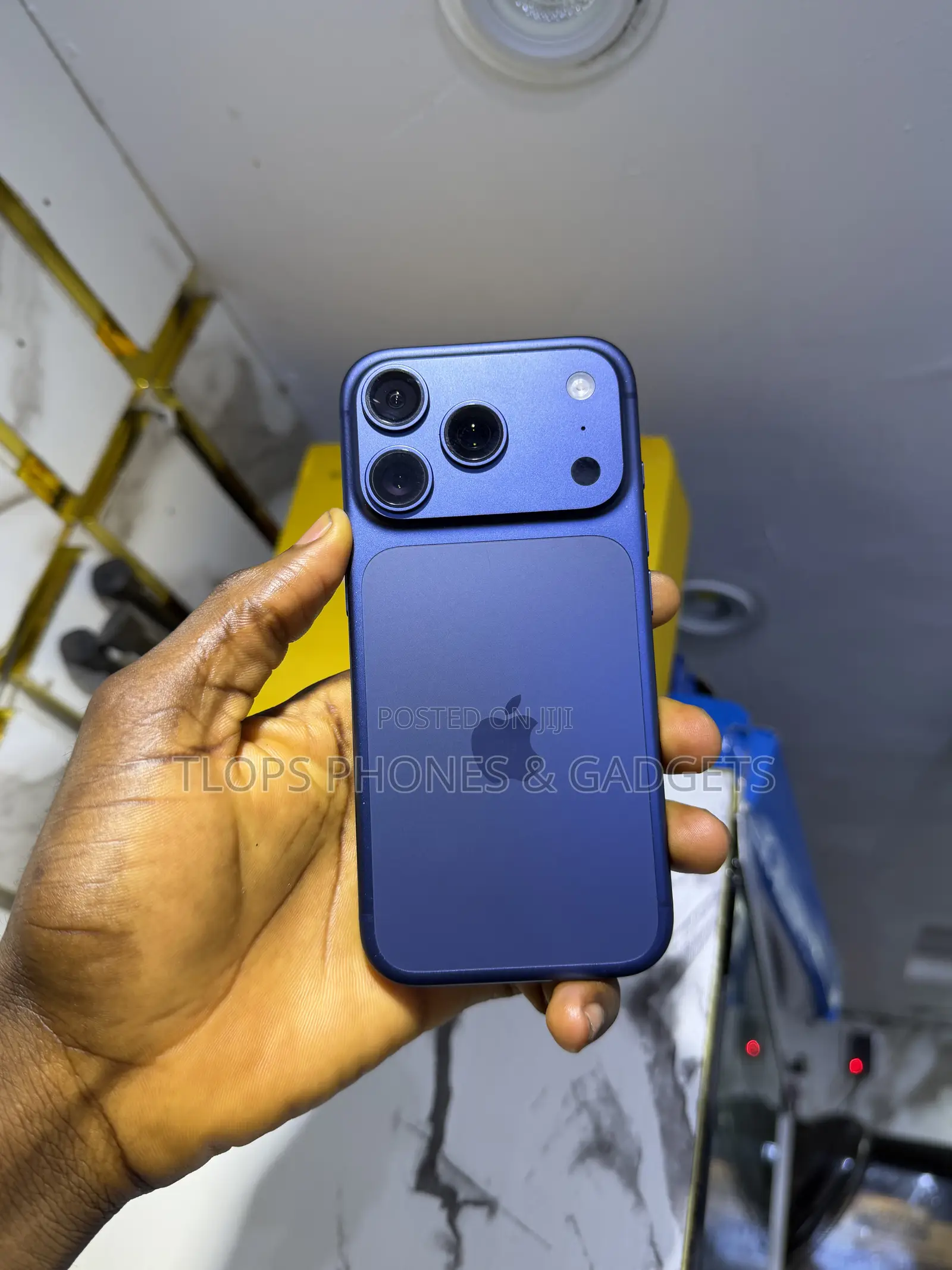 Apple iPhone 17 Pro 256 GB Blue