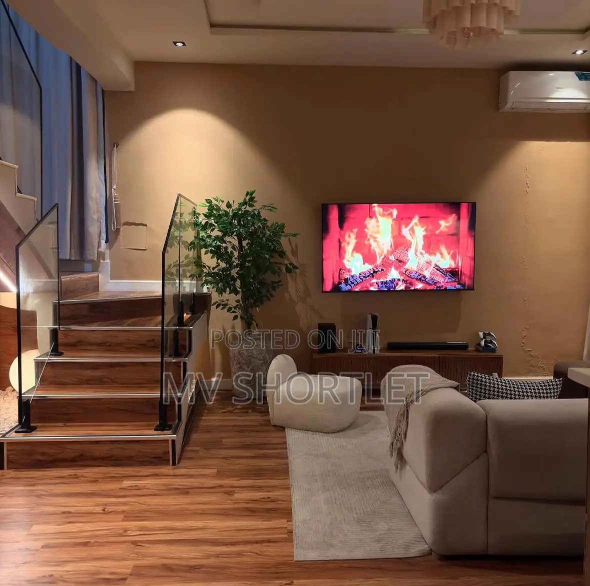 1 Bedroom Loft Apartment
