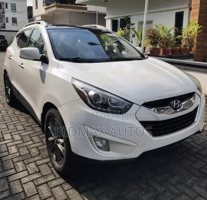 Hyundai Tucson GLS AWD 2015 White