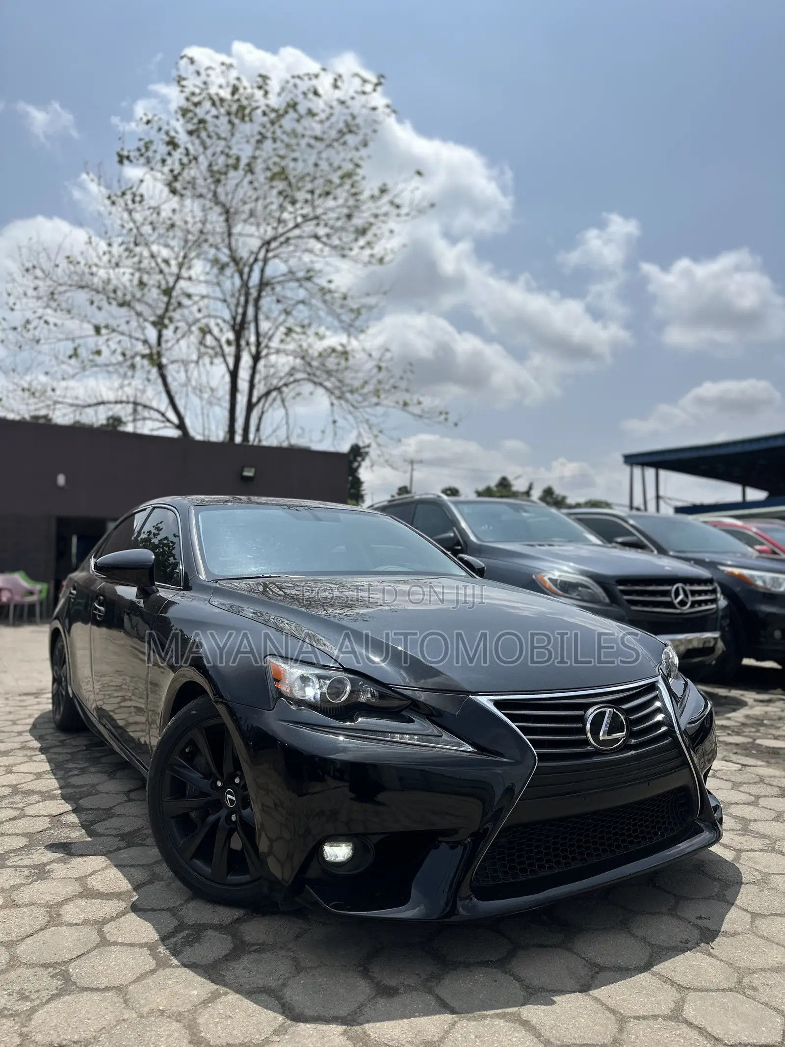 Lexus IS 200t 2016 Black