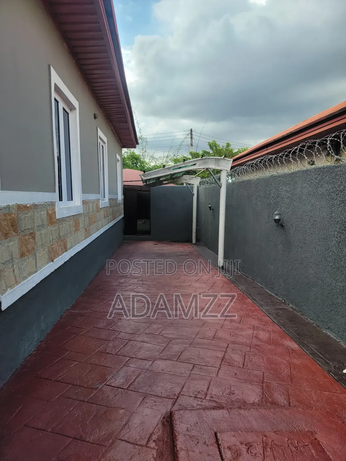 4bdrm Bungalow in Jedidiah, Enugu for rent