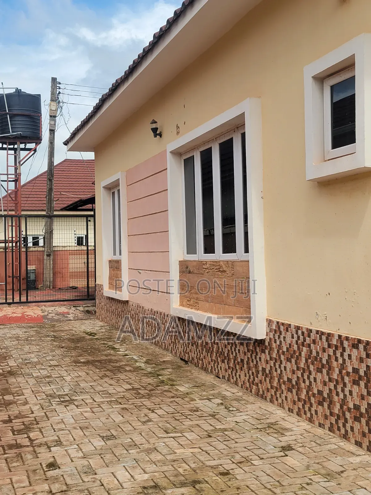 3bdrm Bungalow in Elshama, Enugu for rent