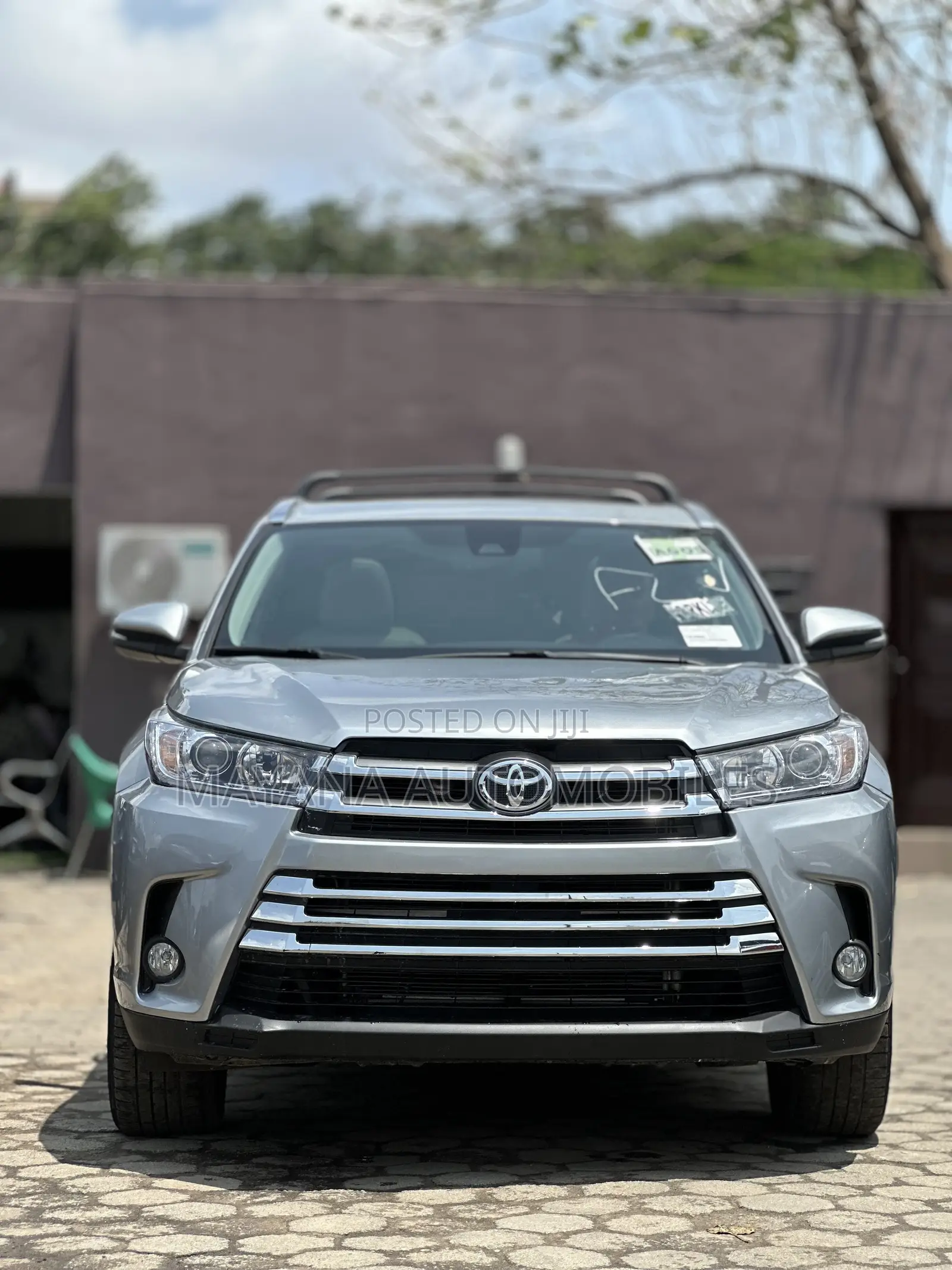 Toyota Highlander XLE 2019 Silver