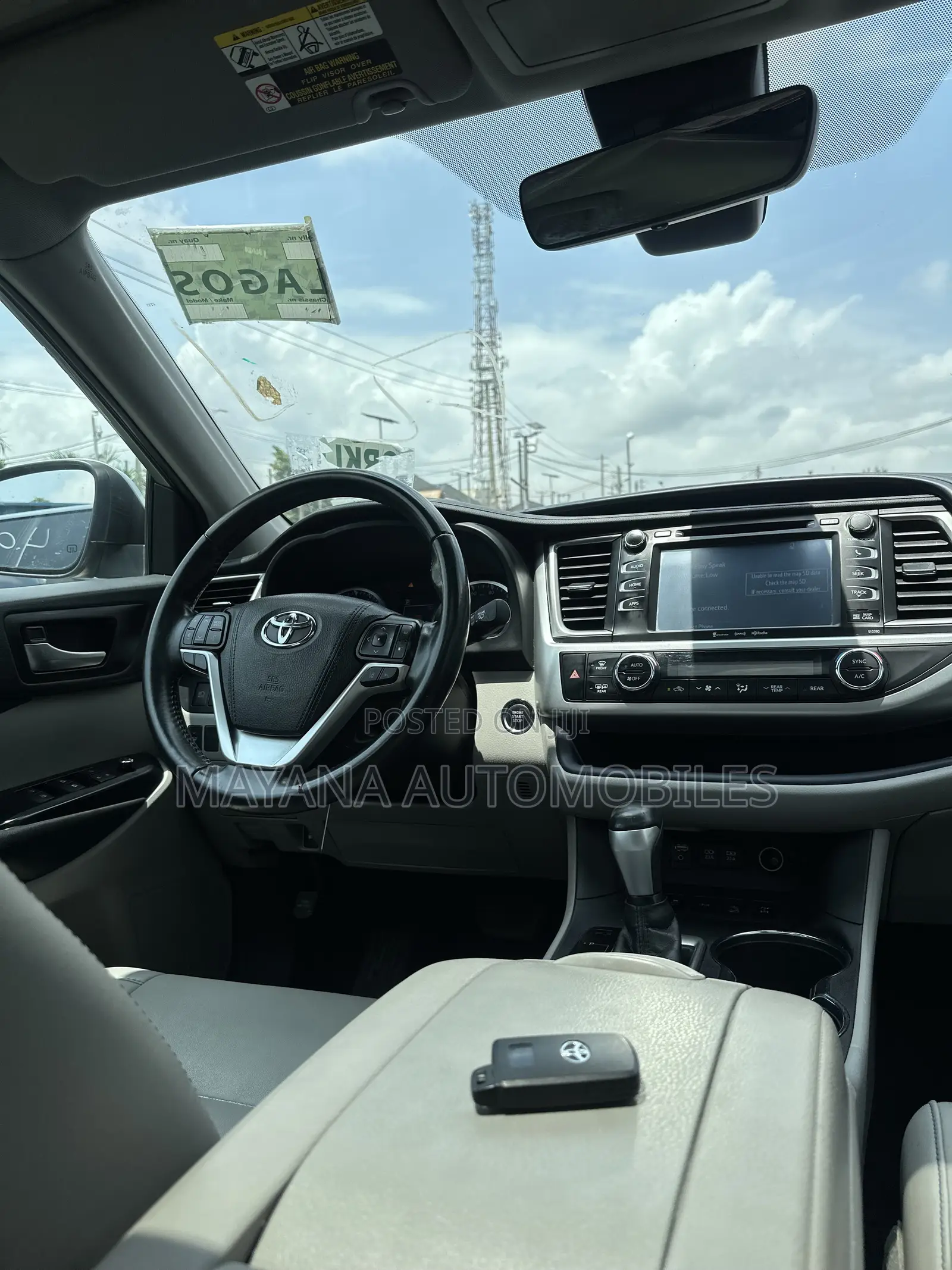 Toyota Highlander XLE 2019 Silver