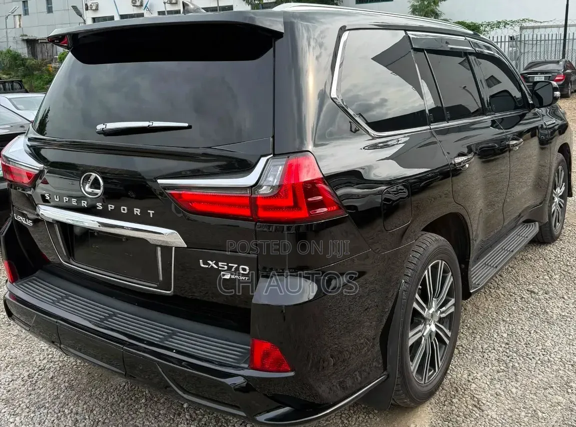 Lexus LX 570 (5 seats) AWD 2020 Black