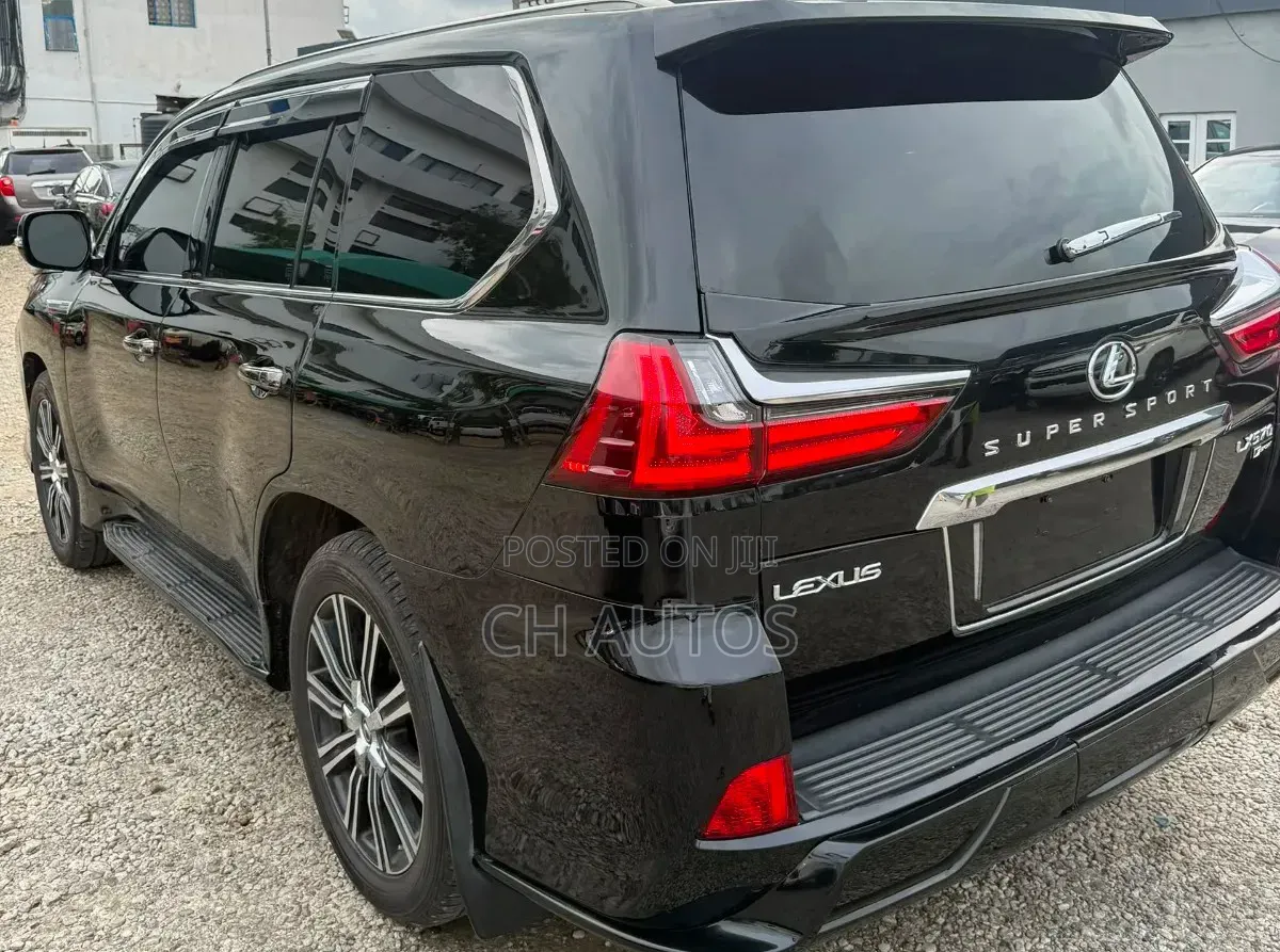 Lexus LX 570 (5 seats) AWD 2020 Black