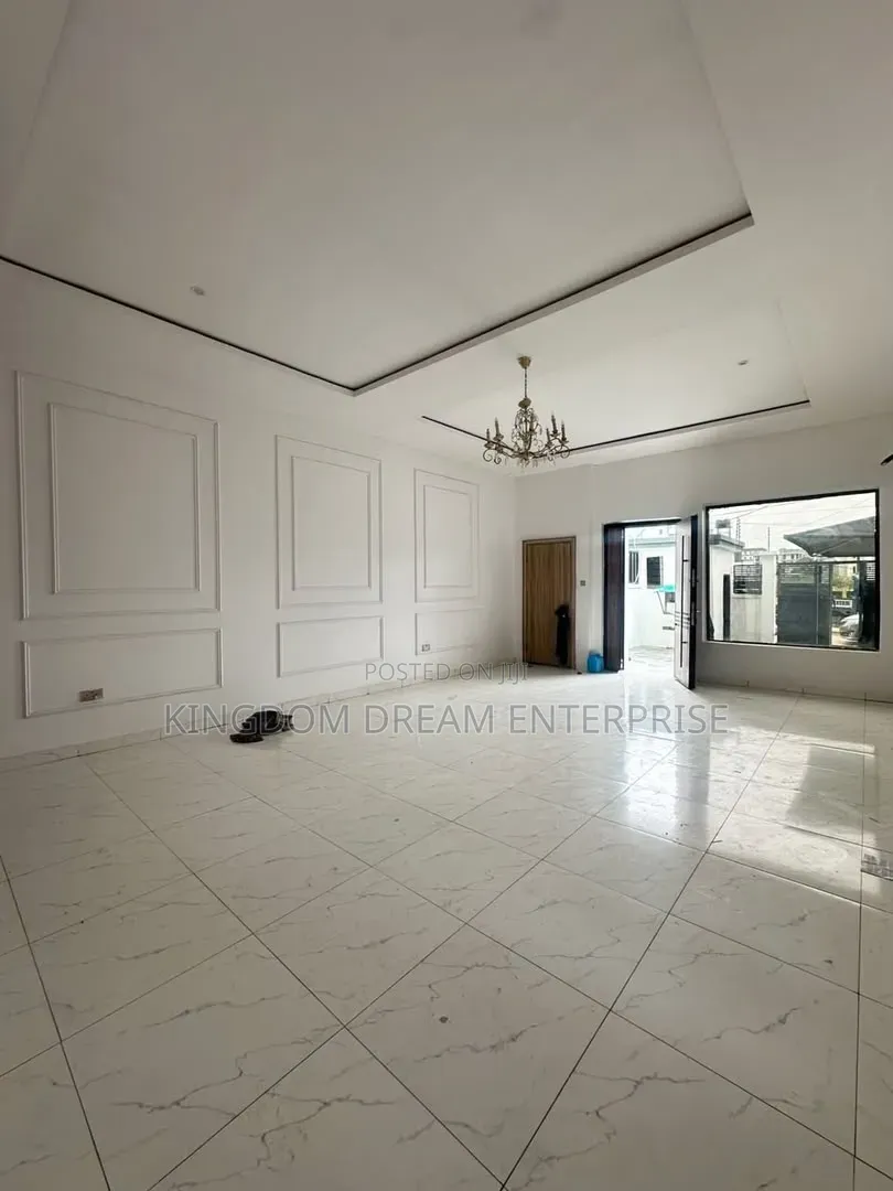 4bdrm Duplex in Ikate Lekki Lagos for rent