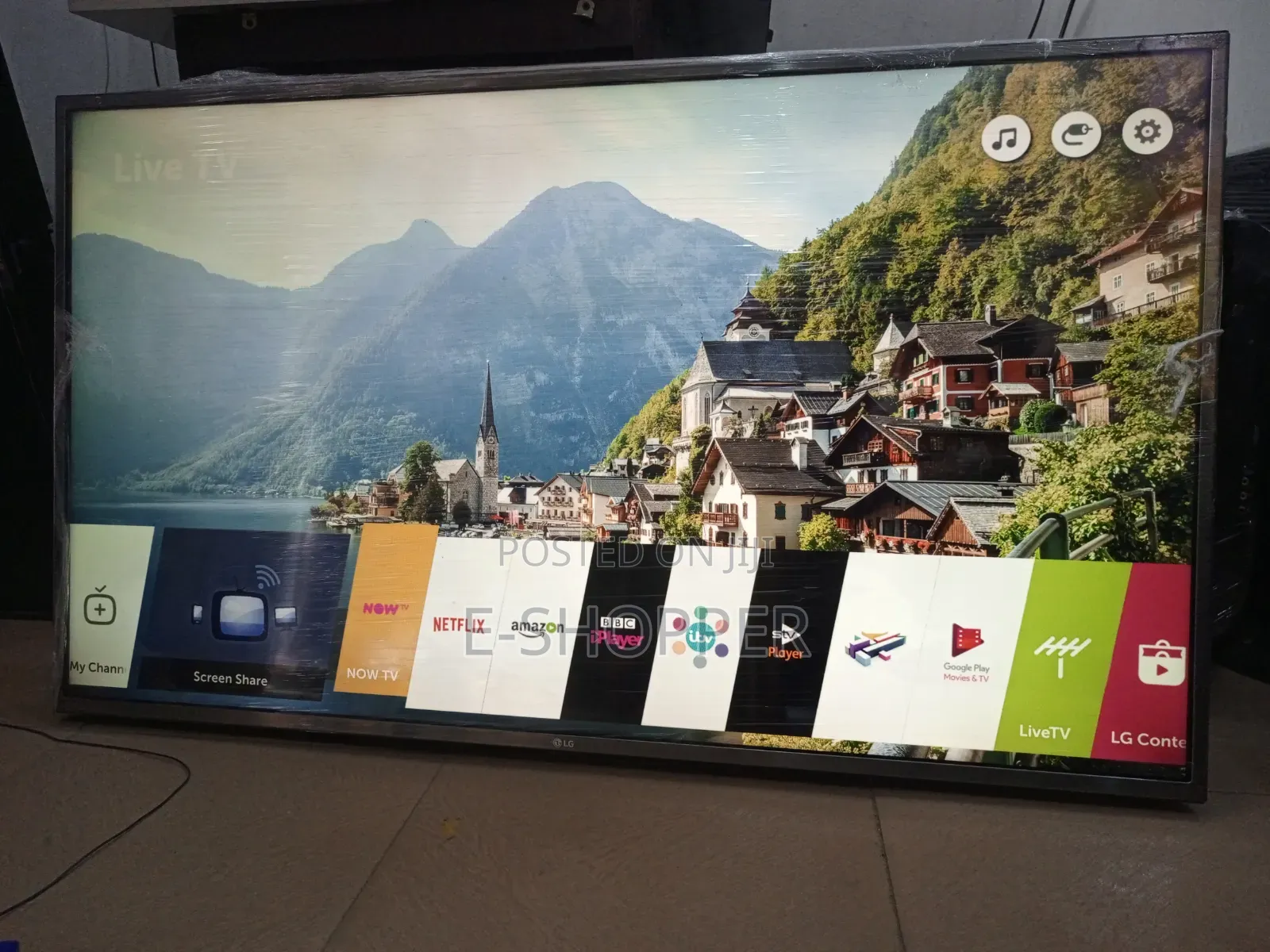 49 Inches LG LED TV With 4Ƙ Display