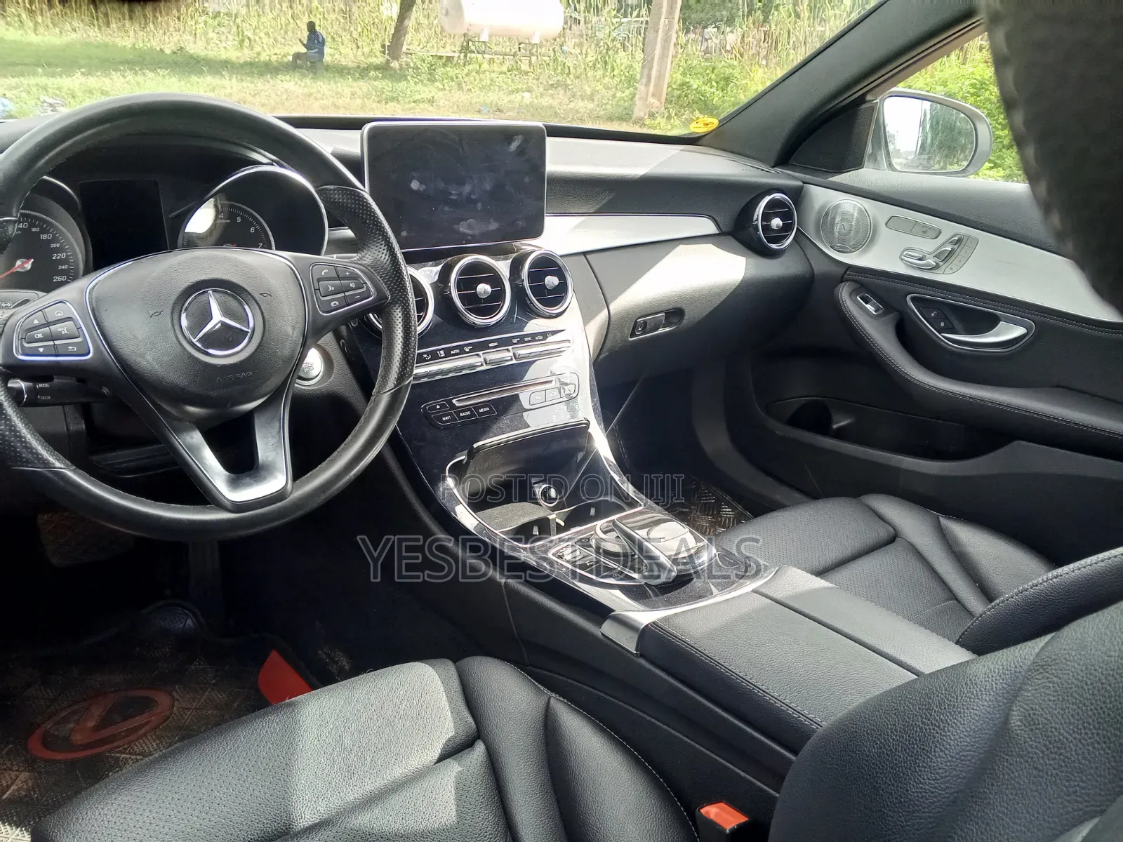 Mercedes-Benz C400 2018 Gray