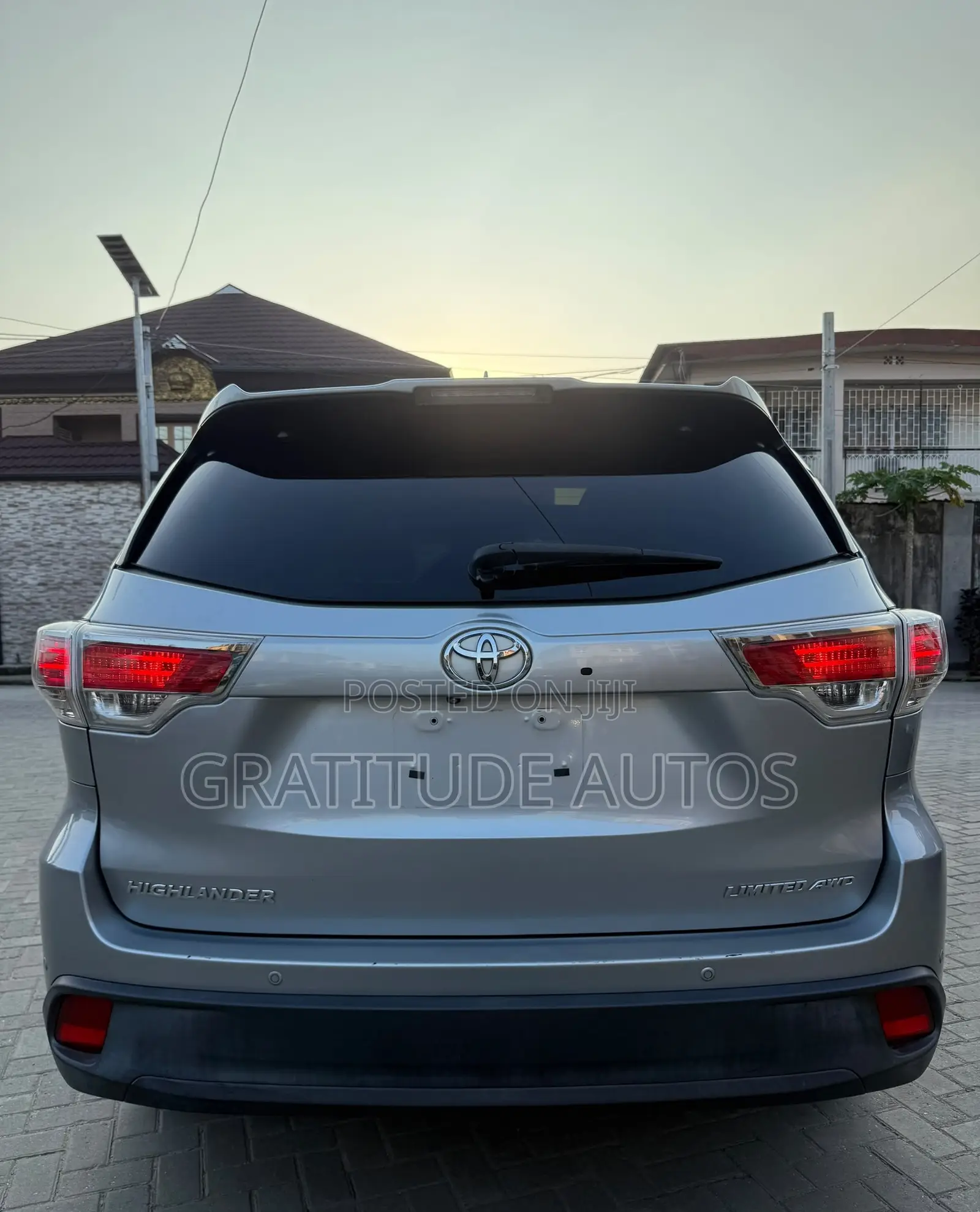Toyota Highlander Limited 4dr SUV (3.5L 6cyl 6A) 2015 Blue