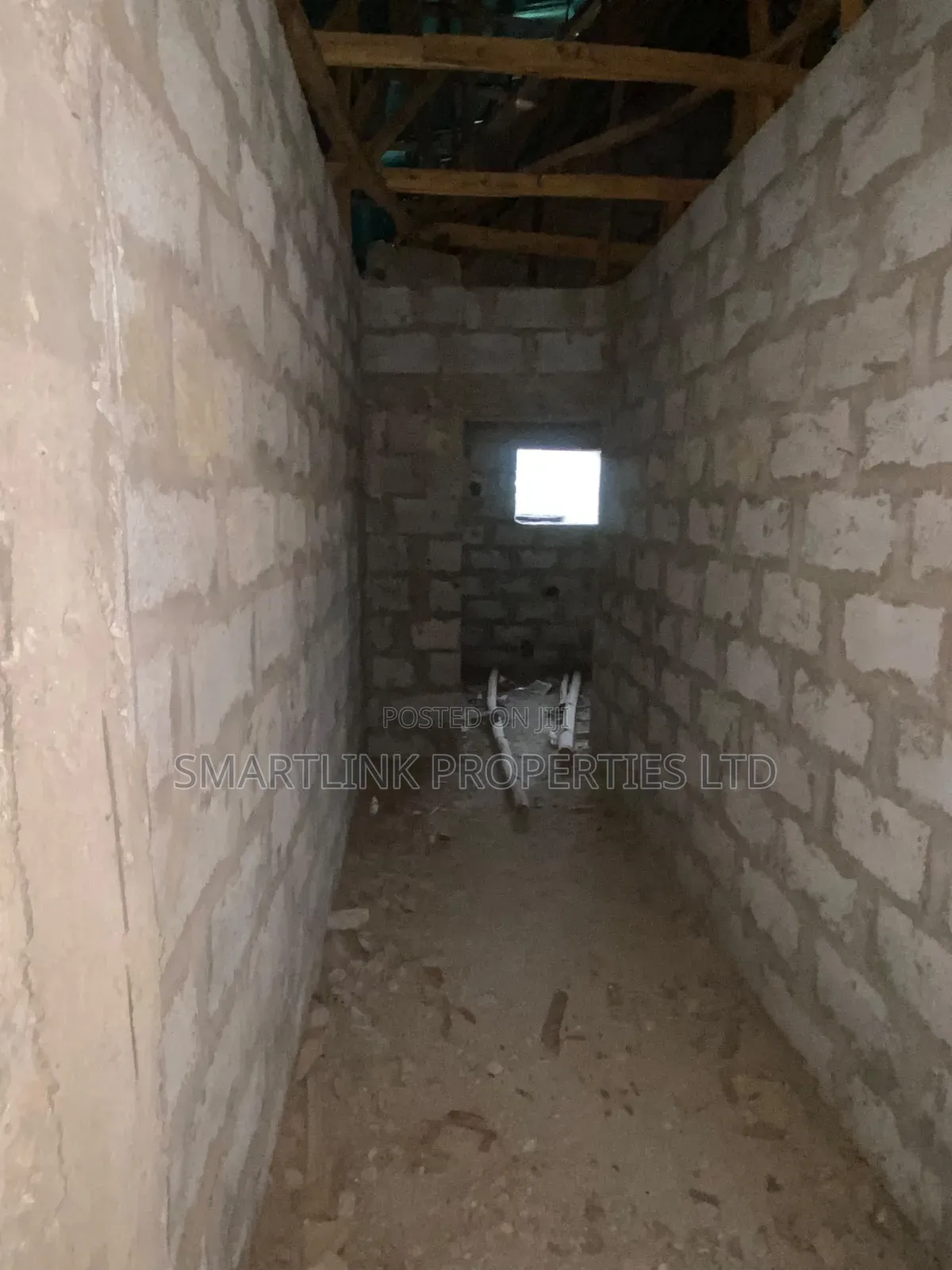 4bdrm Penthouse in Pyakasa for sale