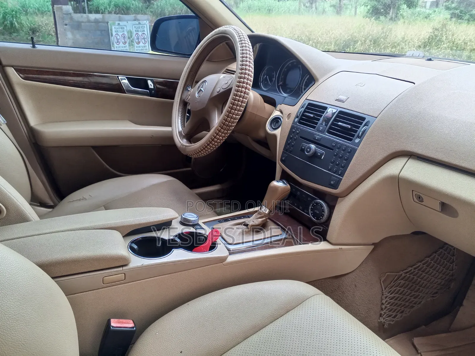 Mercedes-Benz C300 2010 Gray
