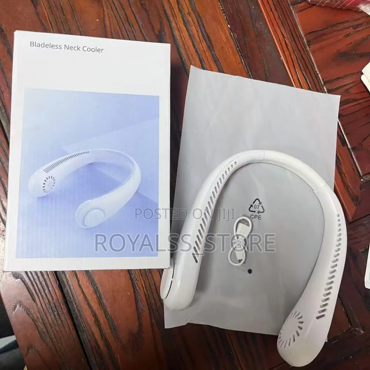 Rechargeable Hands Free Blade-Less Neck Fan