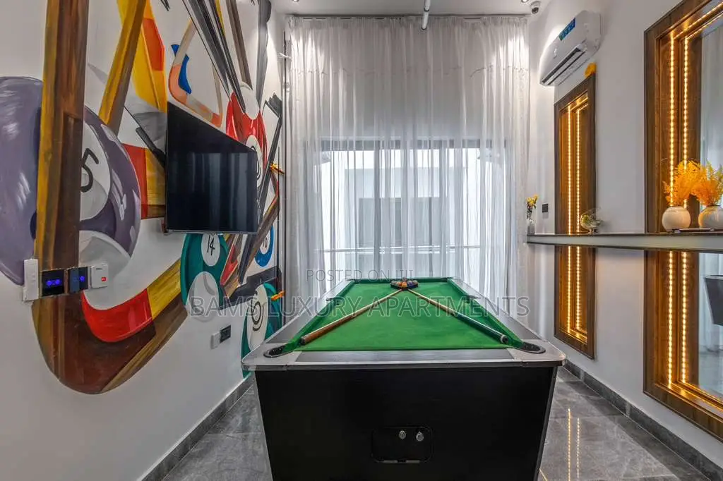 Shortlet Apartment in Lekki Phase 1