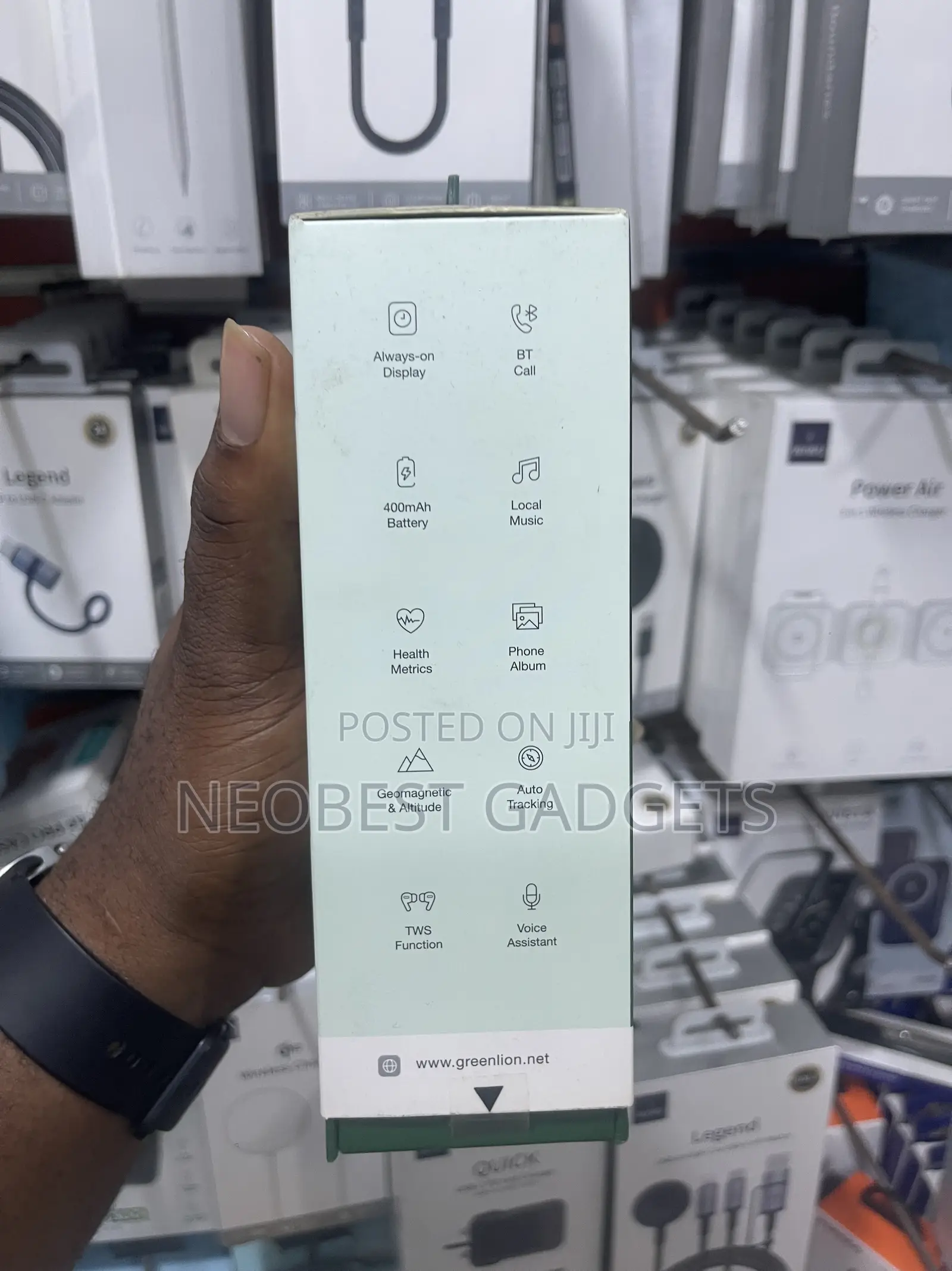Green Lion Finder GPS Smart Watch
