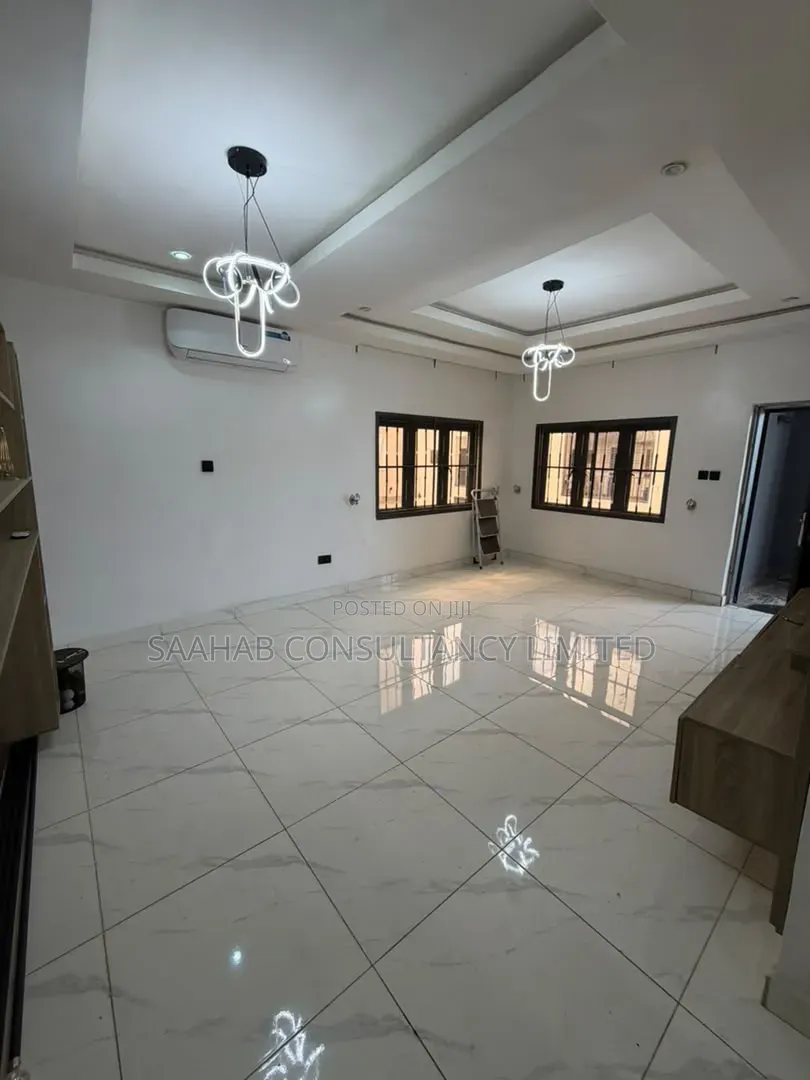 2bdrm Apartment in Dakibiyu, Jabi for sale