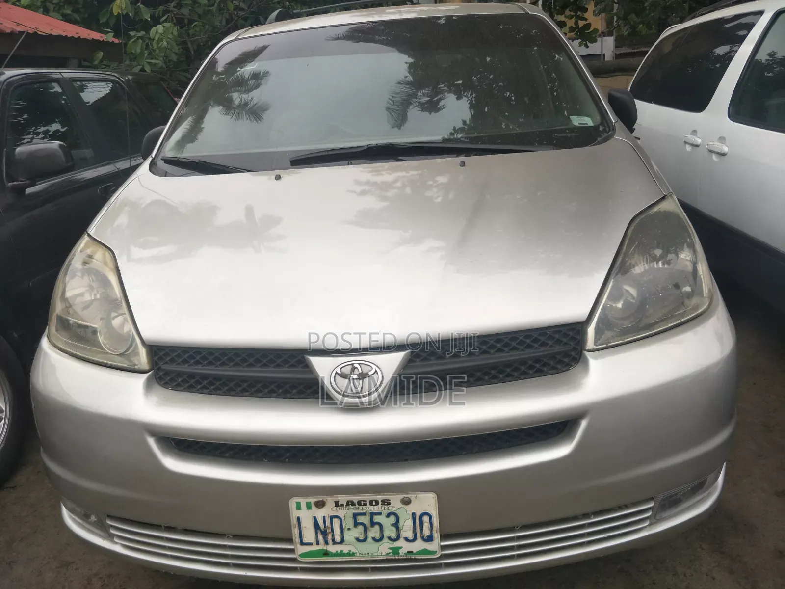Toyota Sienna 2004 Gold