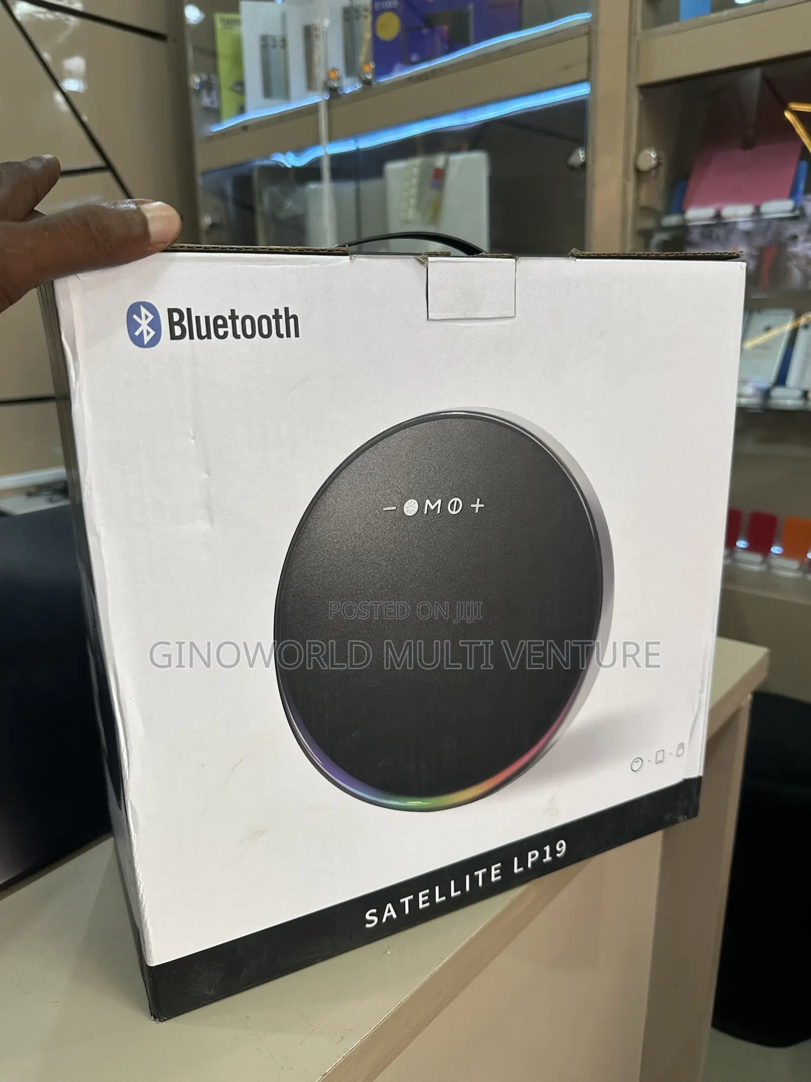 Satellite LP19 Speaker