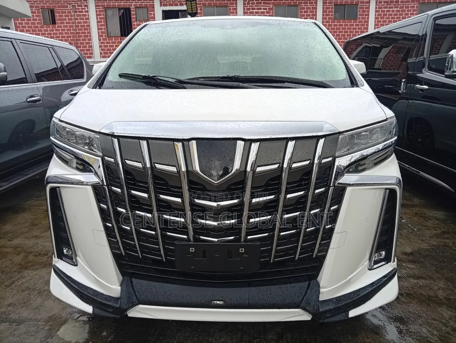 Toyota Alphard 2017 White