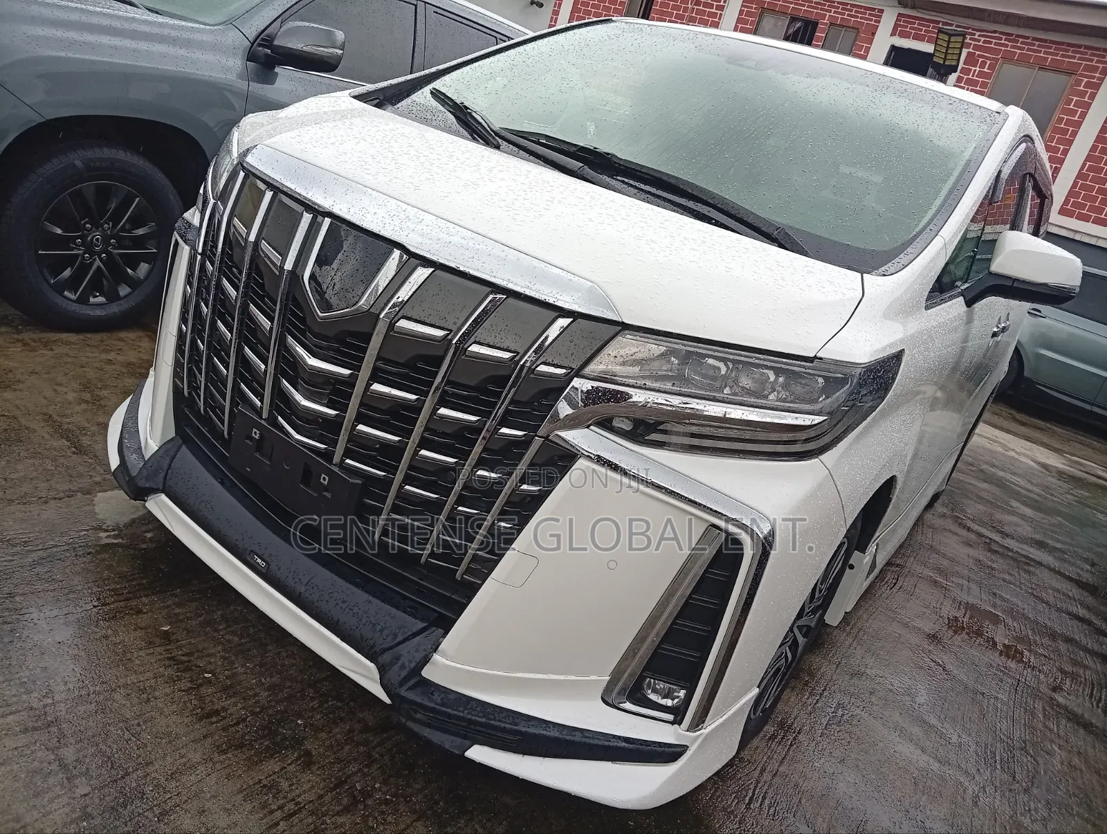Toyota Alphard 2017 White
