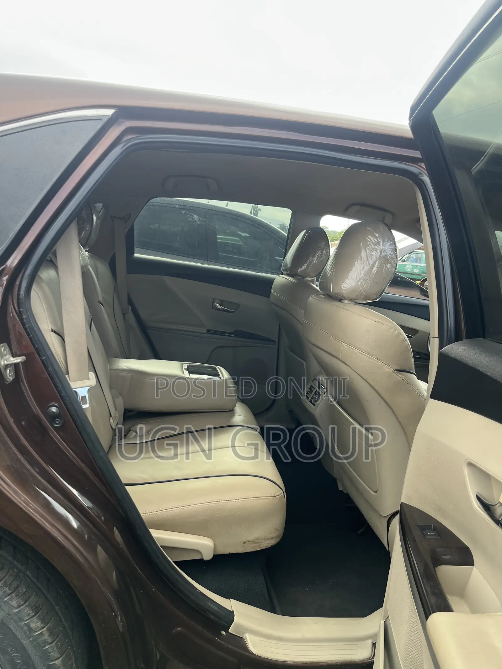 Toyota Venza 2010 Brown