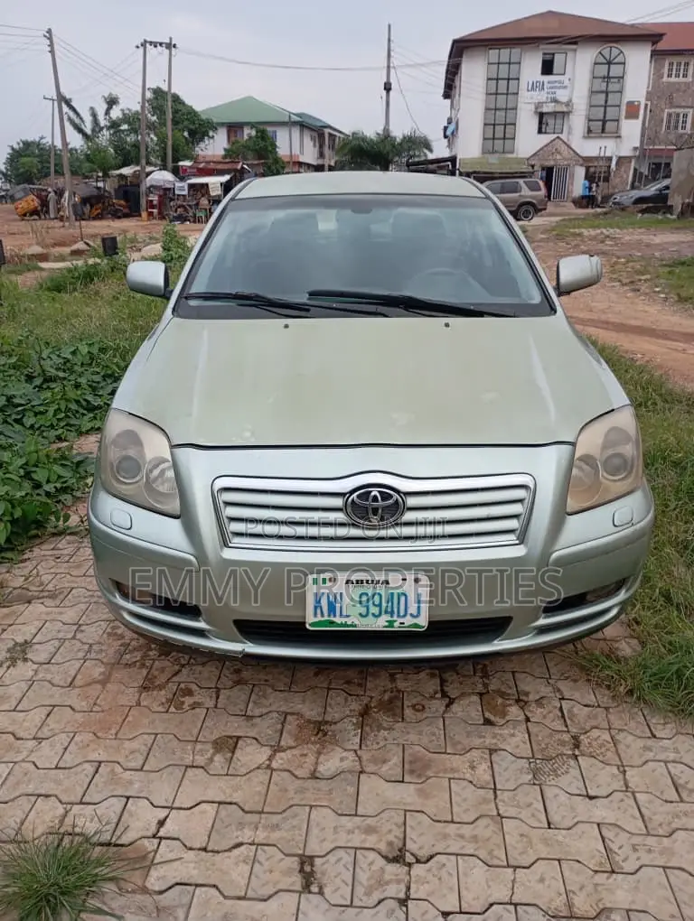 Toyota Avensis 2008