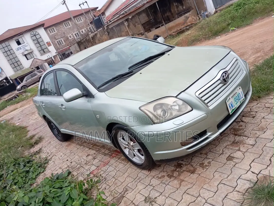 Toyota Avensis 2008