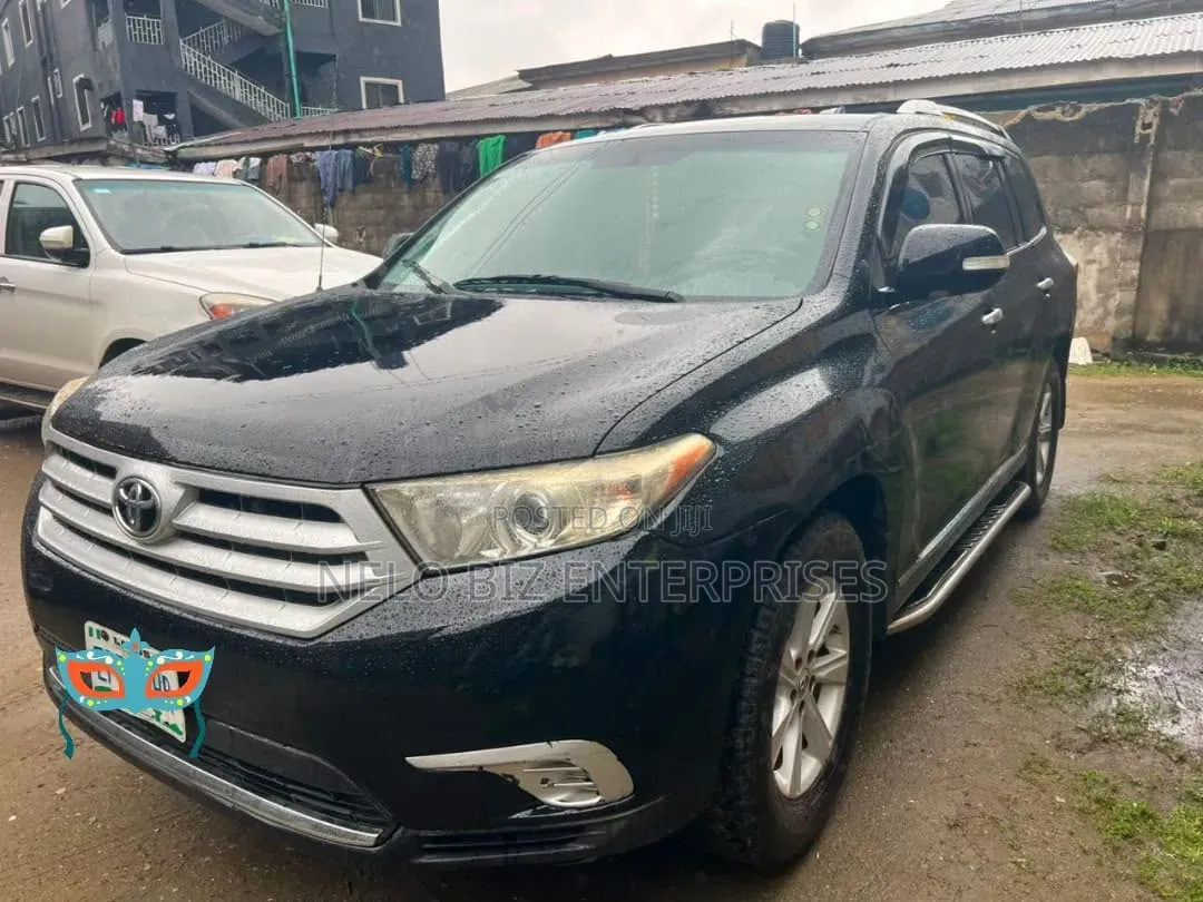 Toyota Highlander 2012 Black