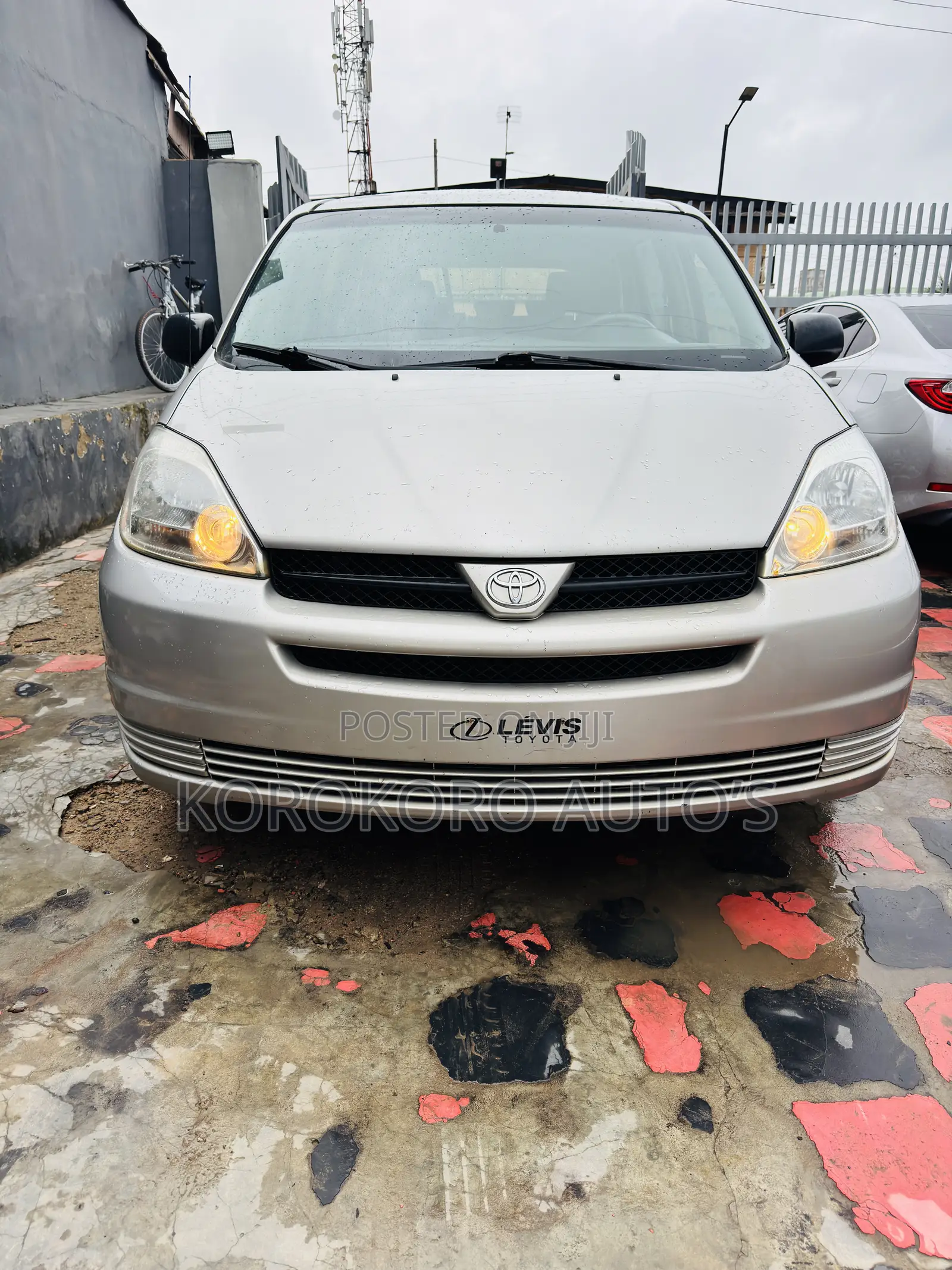 Toyota Sienna CE 2005 Silver