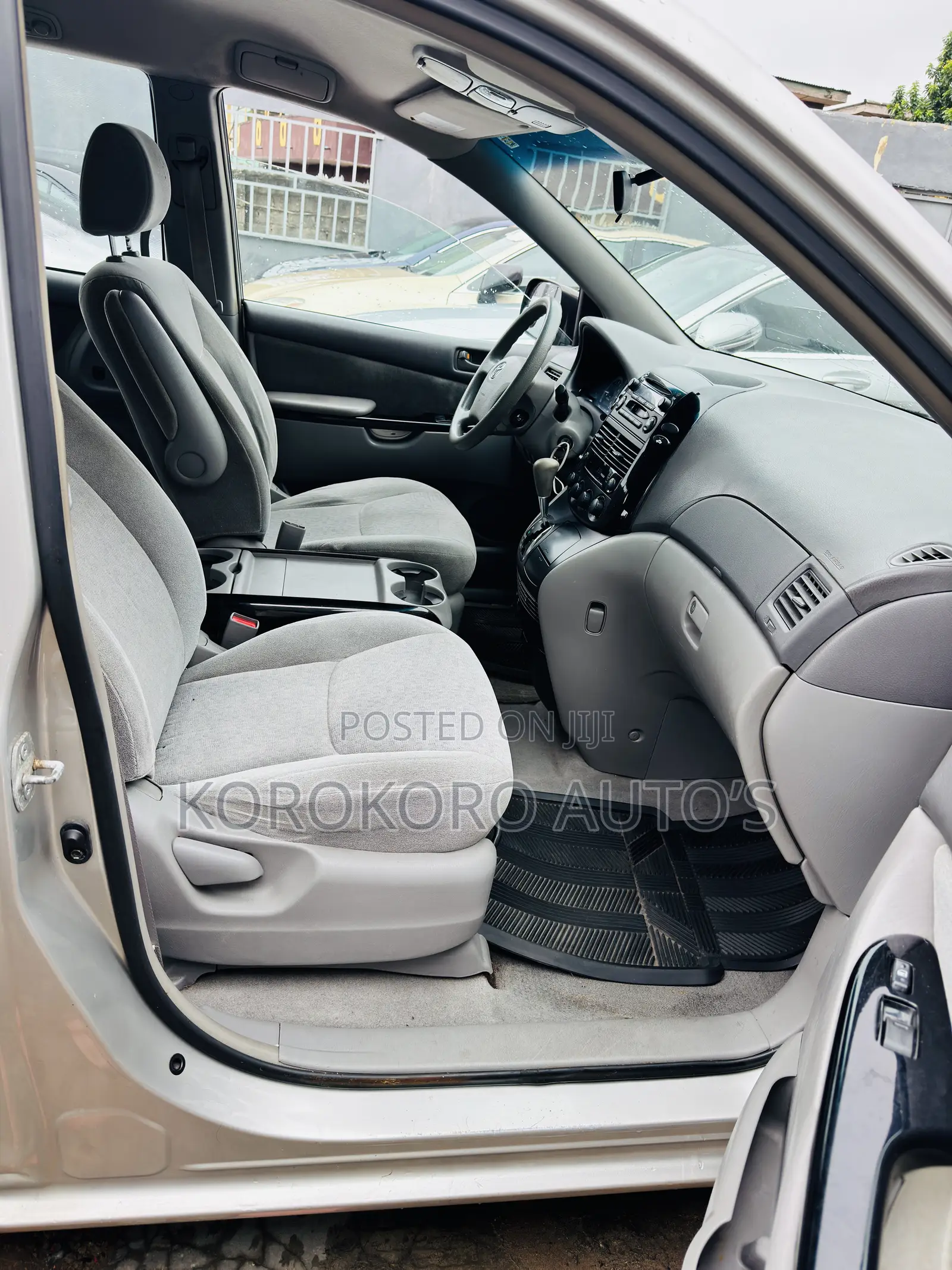 Toyota Sienna CE 2005 Silver