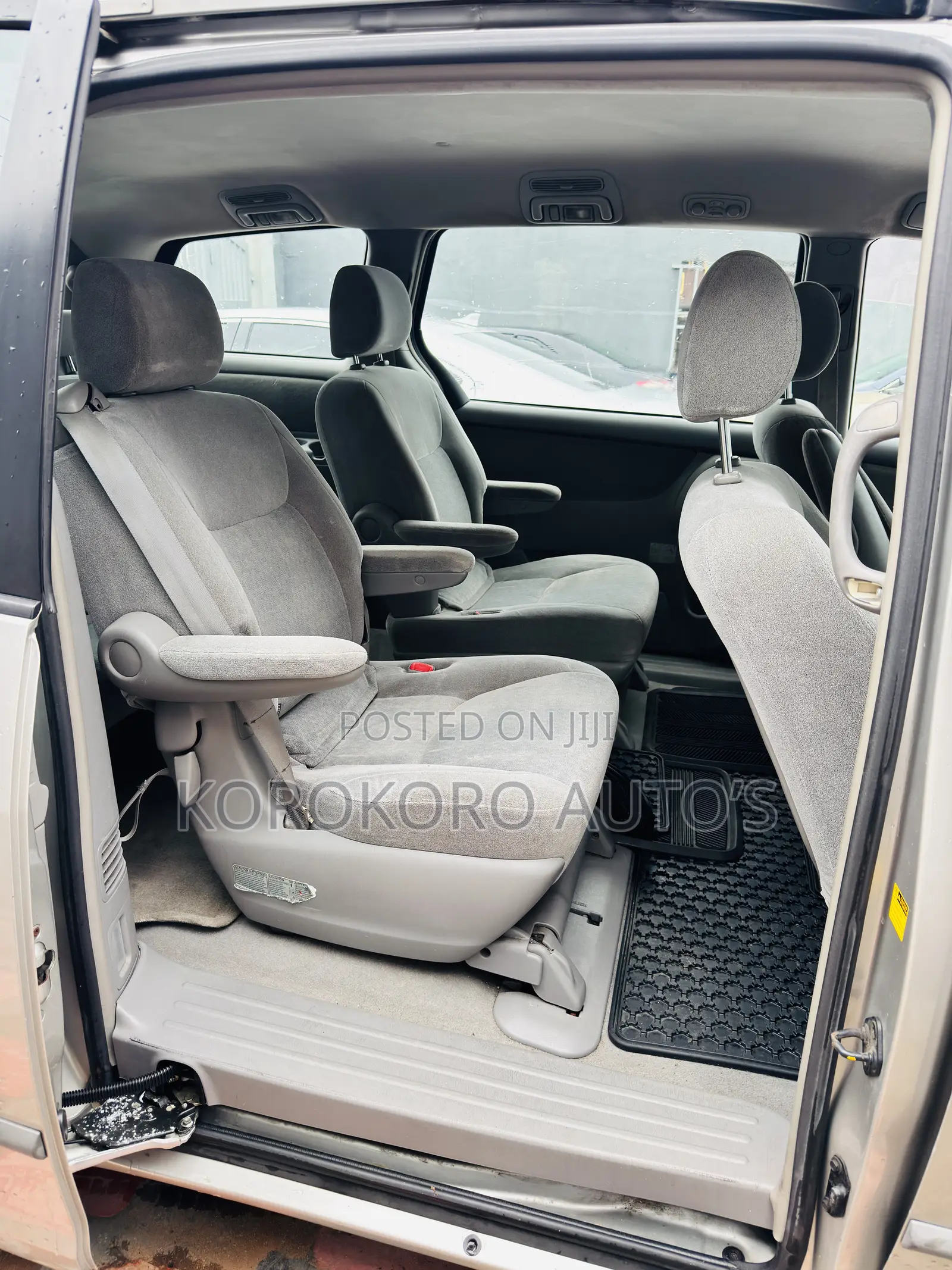 Toyota Sienna CE 2005 Silver