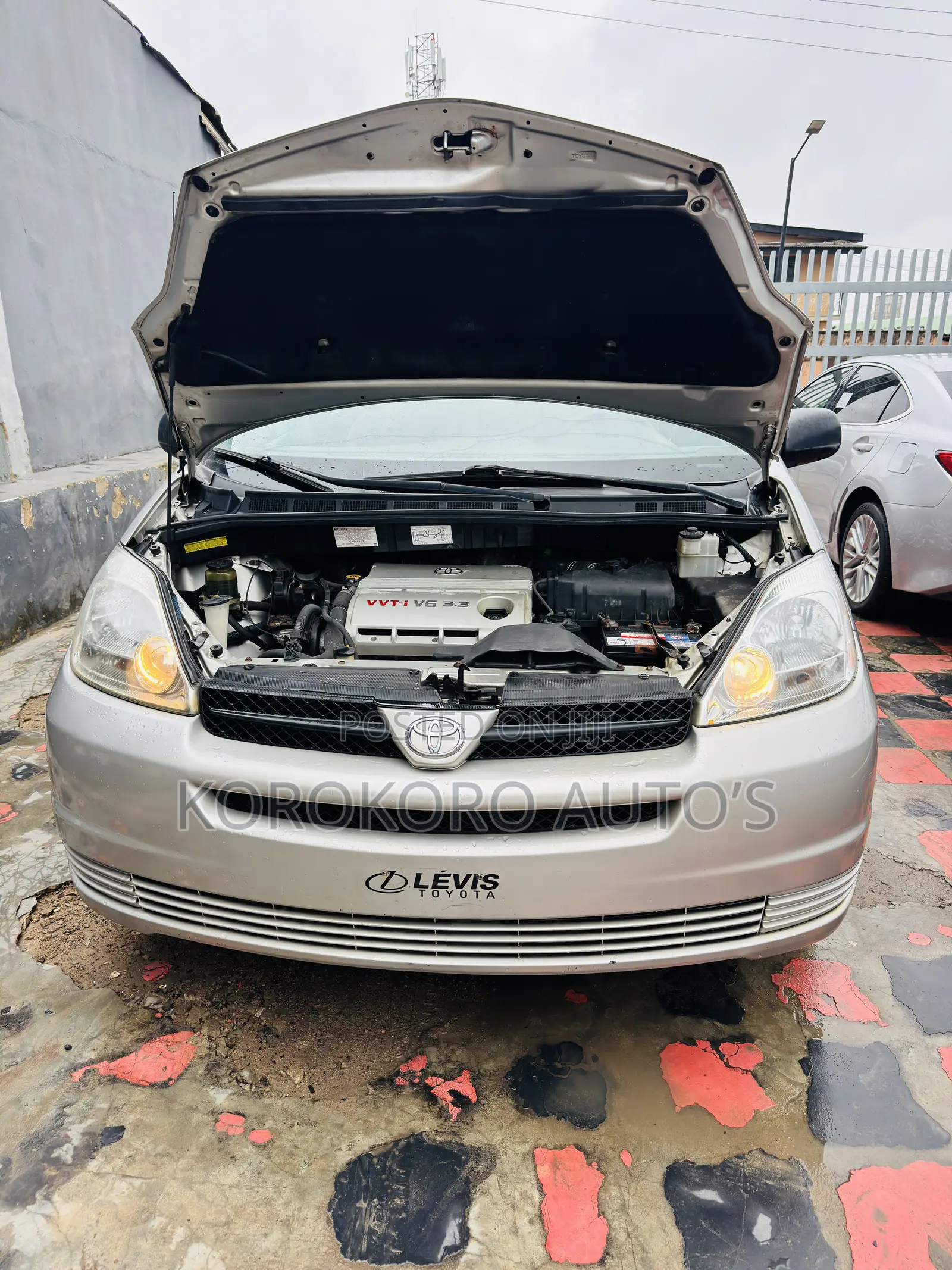 Toyota Sienna CE 2005 Silver