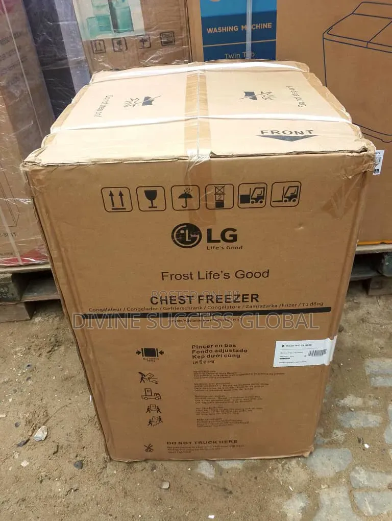 LG Chest Freezer With Inner Light and Sliding Glass