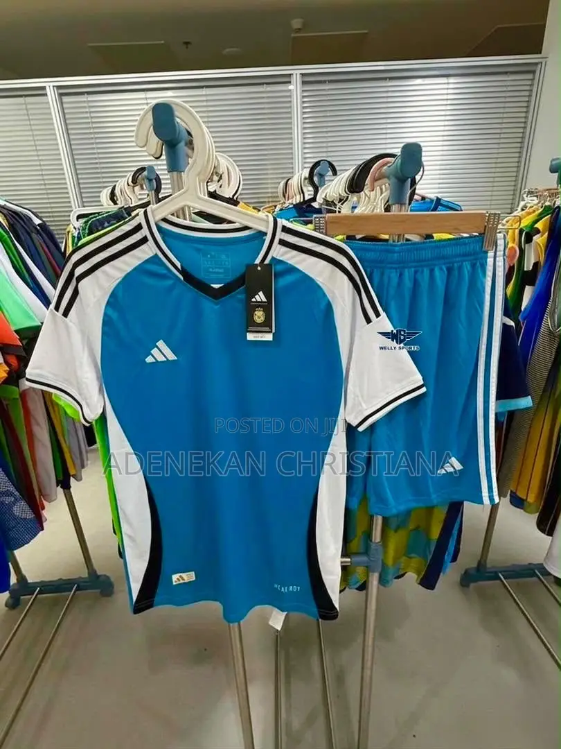 Different Plain Football Jersey Set - Training Kit (Jersey + Shorts)