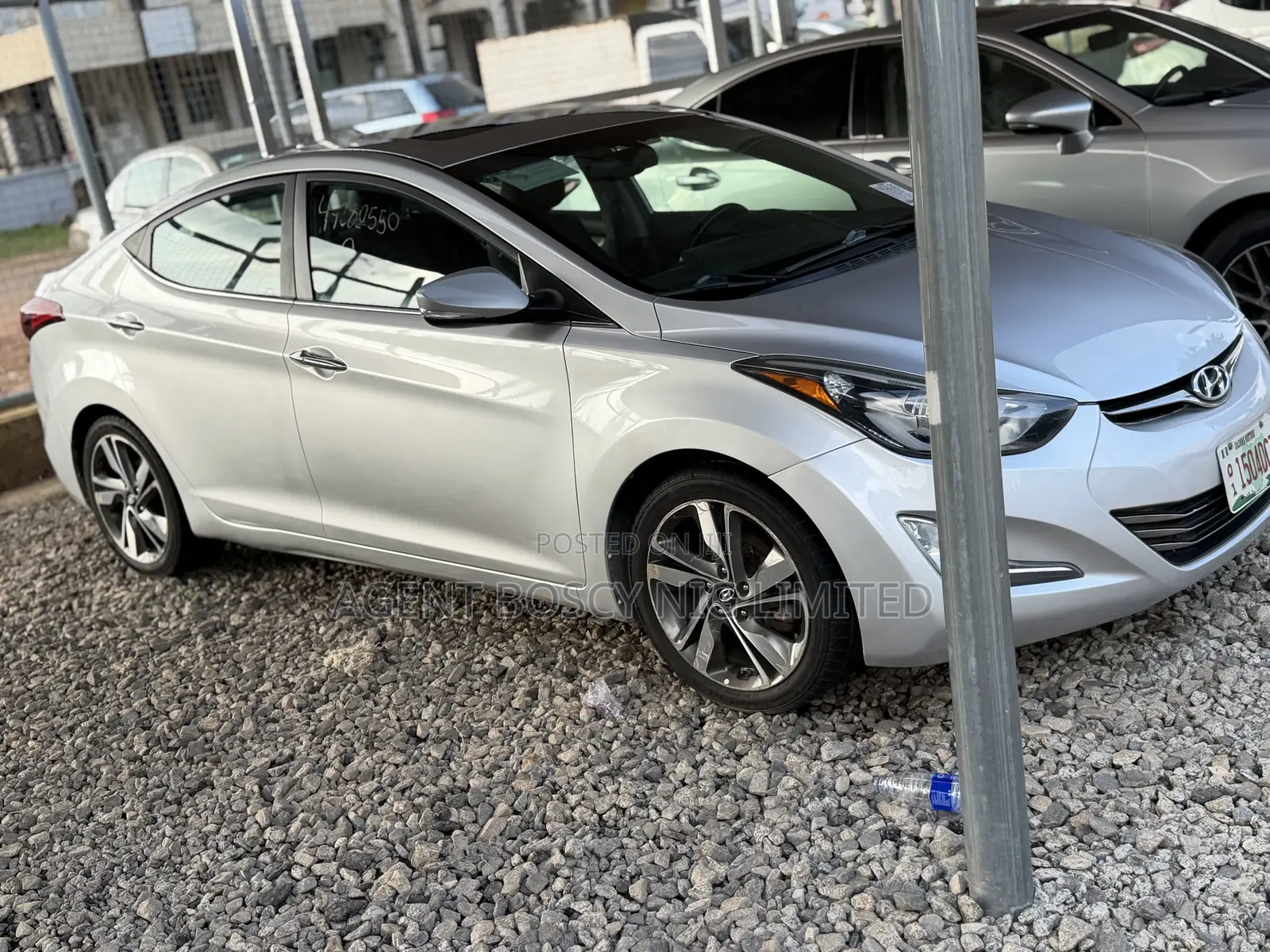 Hyundai Elantra Limited 4dr Sedan (1.8L 4cyl 6A) 2015 Silver