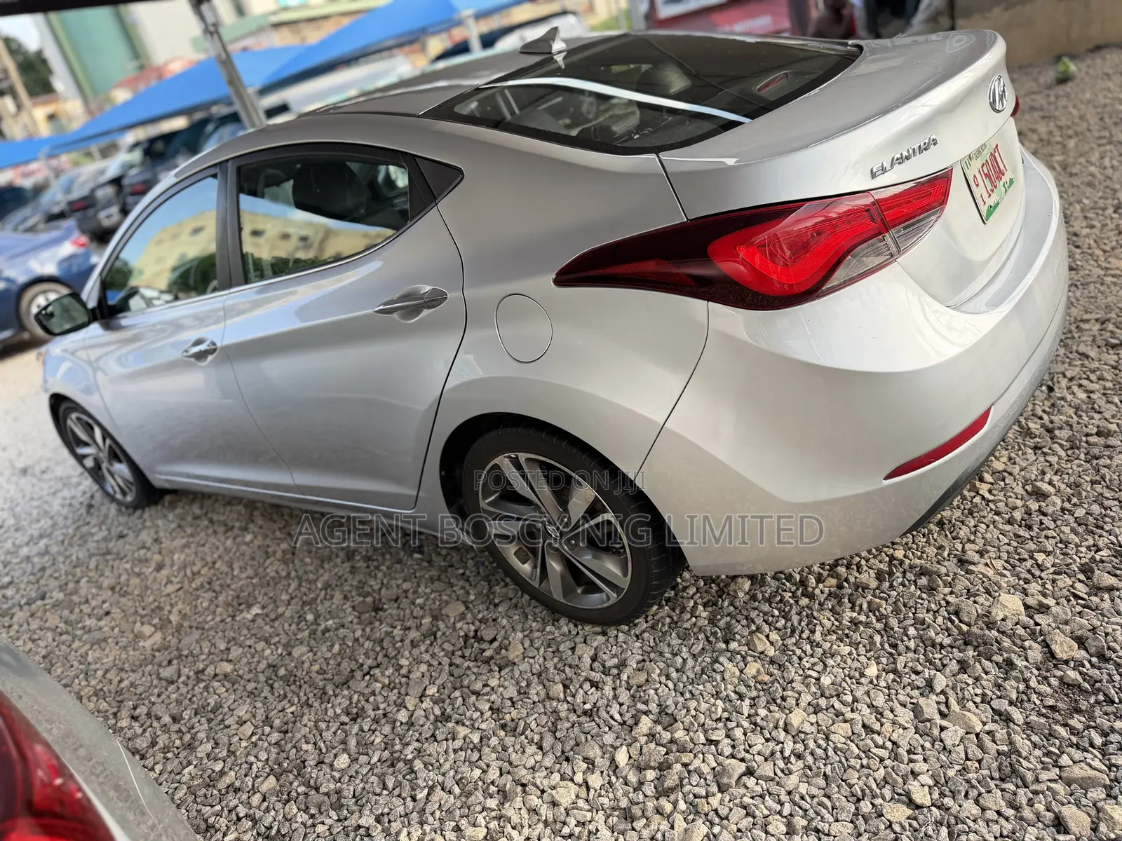 Hyundai Elantra Limited 4dr Sedan (1.8L 4cyl 6A) 2015 Silver