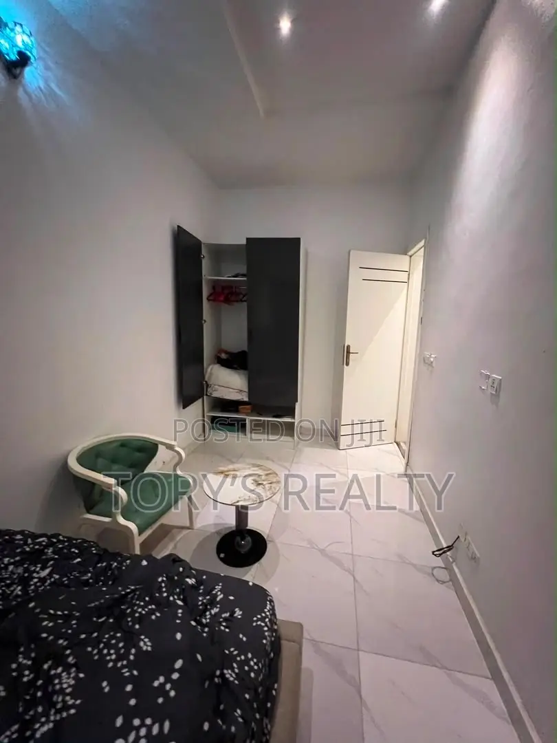 Furnished 1bdrm Apartment in Lekki Phase 2 for rent