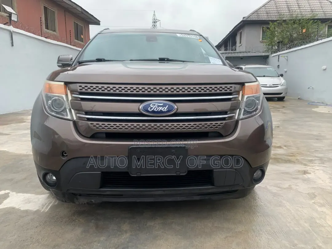 Ford Explorer 2019 Brown