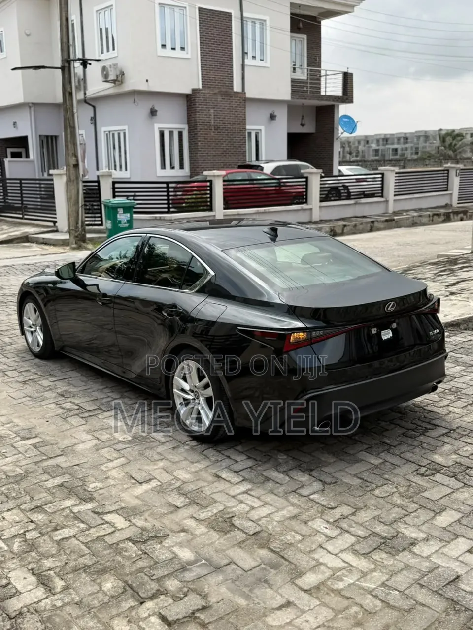 Lexus IS 300 2025 Black