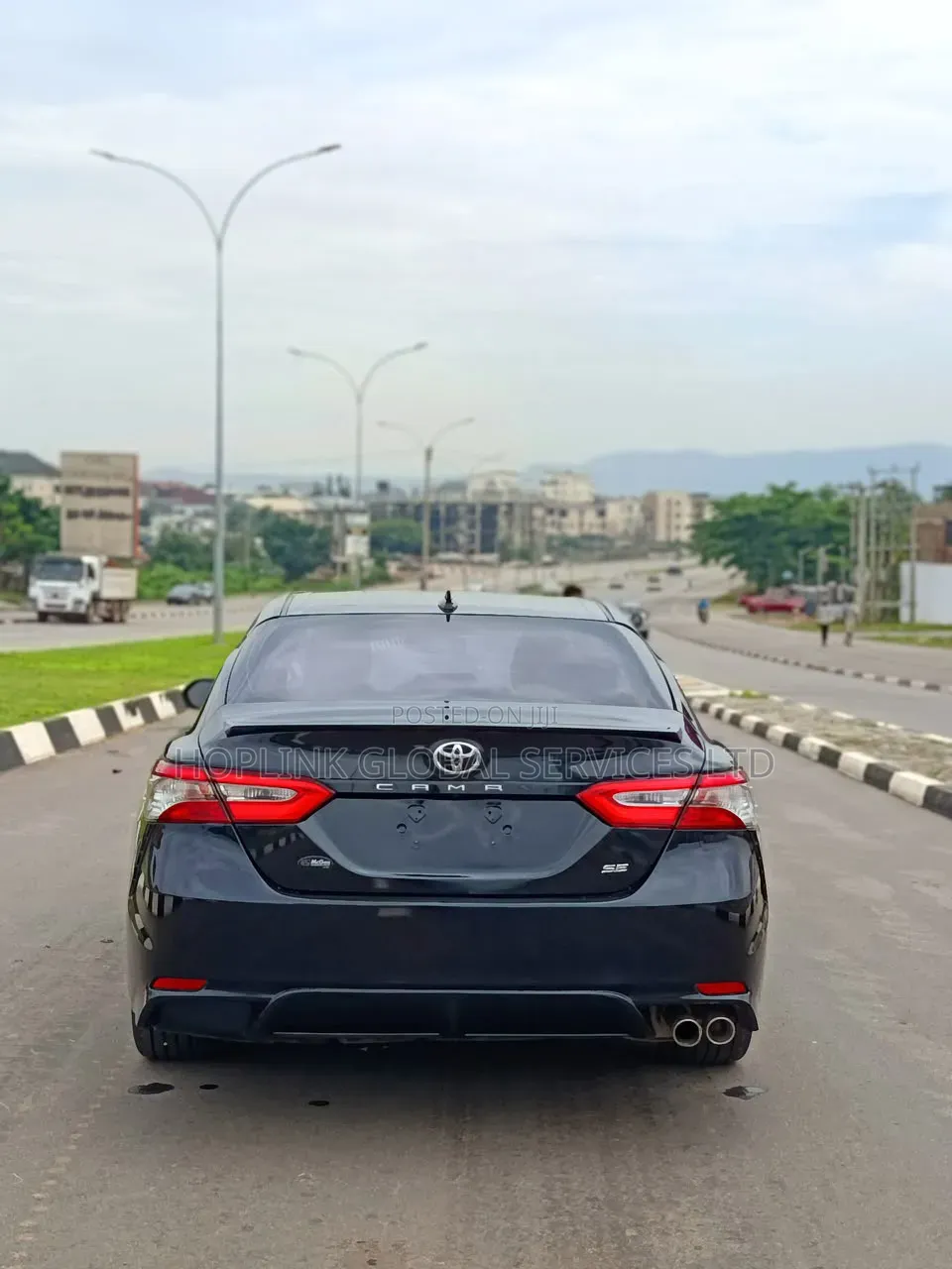 Toyota Camry SE (2.5L 4cyl 8A) 2019 Black
