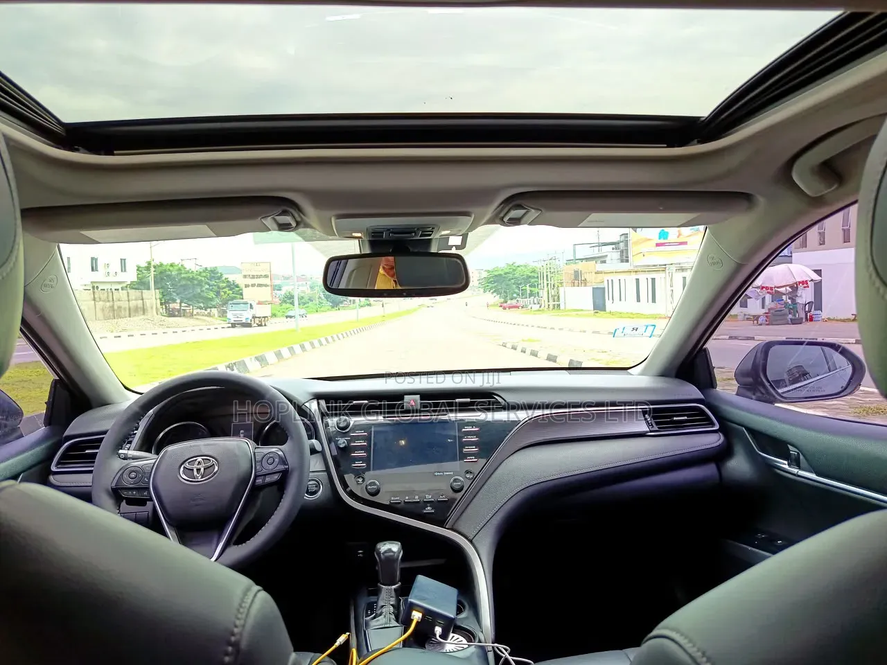 Toyota Camry SE (2.5L 4cyl 8A) 2019 Black