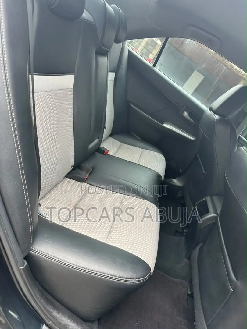 Toyota Camry SE 4dr Sedan (2.5L 4cyl 6A) 2013 Black