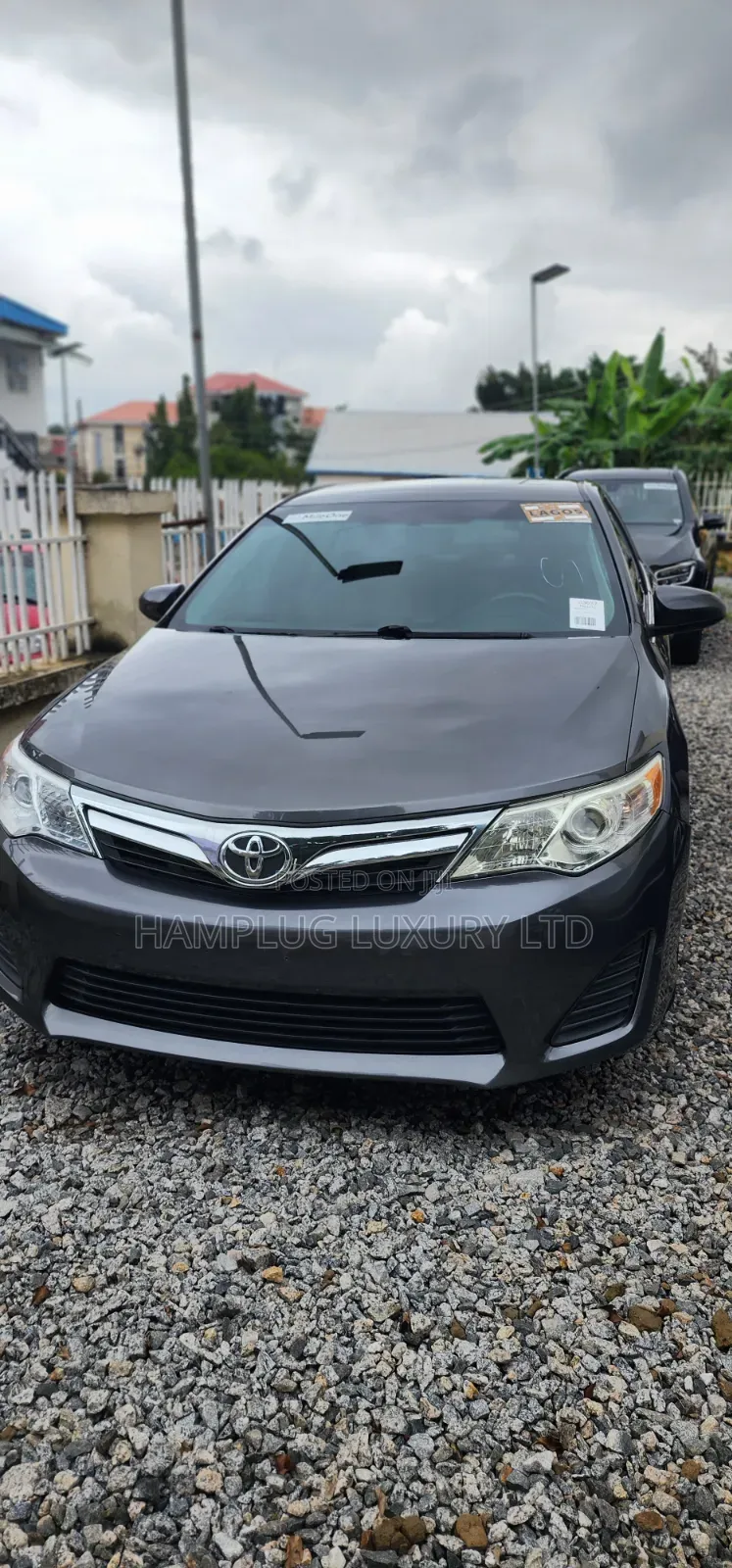 Toyota Camry 2014 Gray
