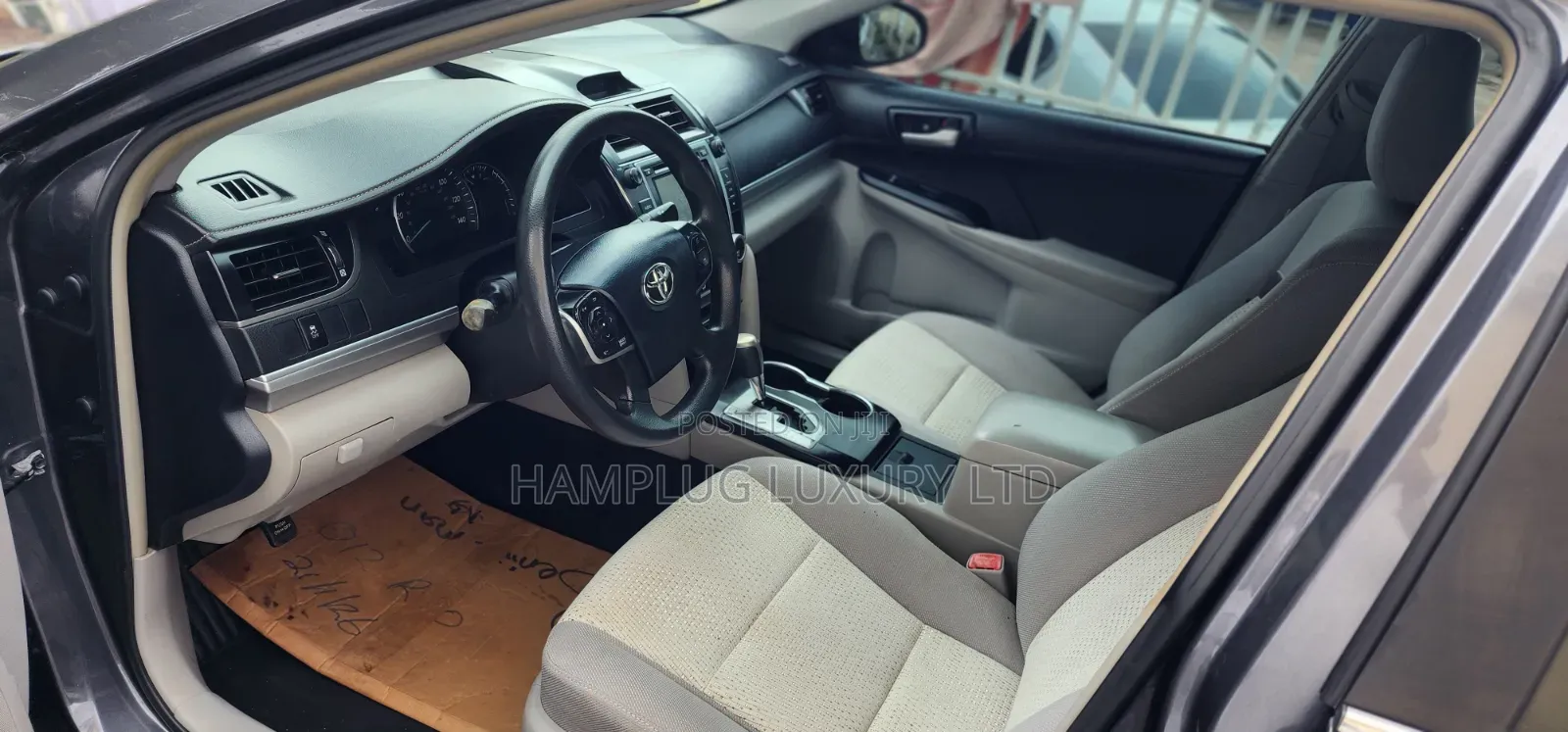 Toyota Camry 2014 Gray