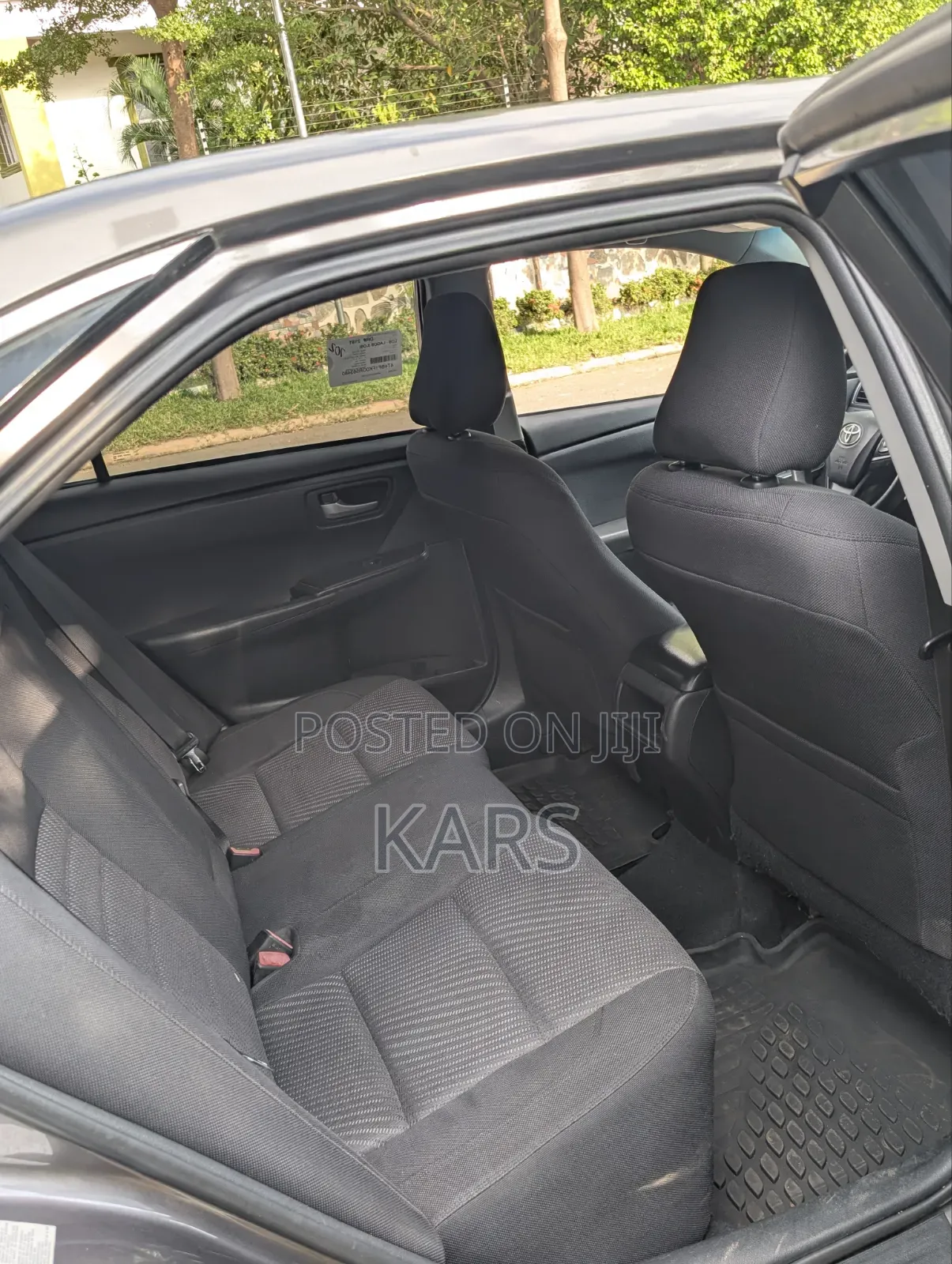 Toyota Camry 2016 Gray