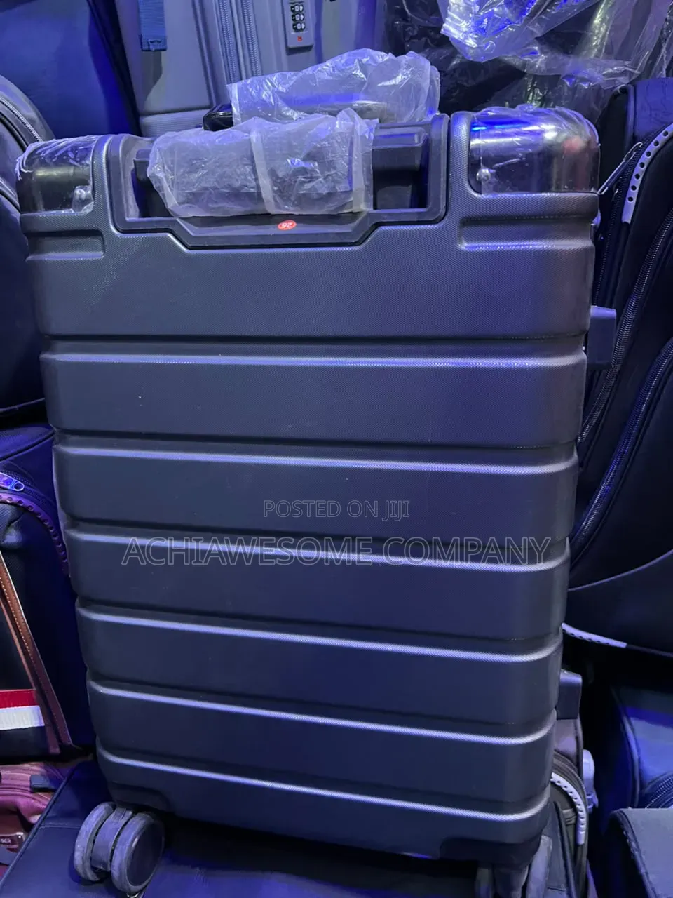 Carrying on Aluminum Frame Luggage