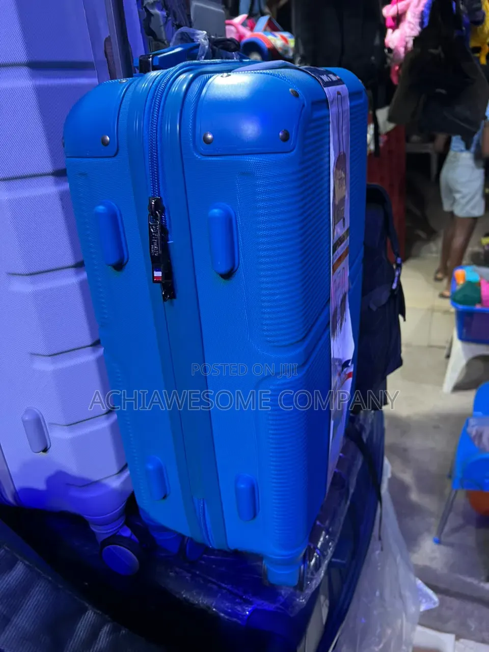 20 Inches Carrying on Rubber Box